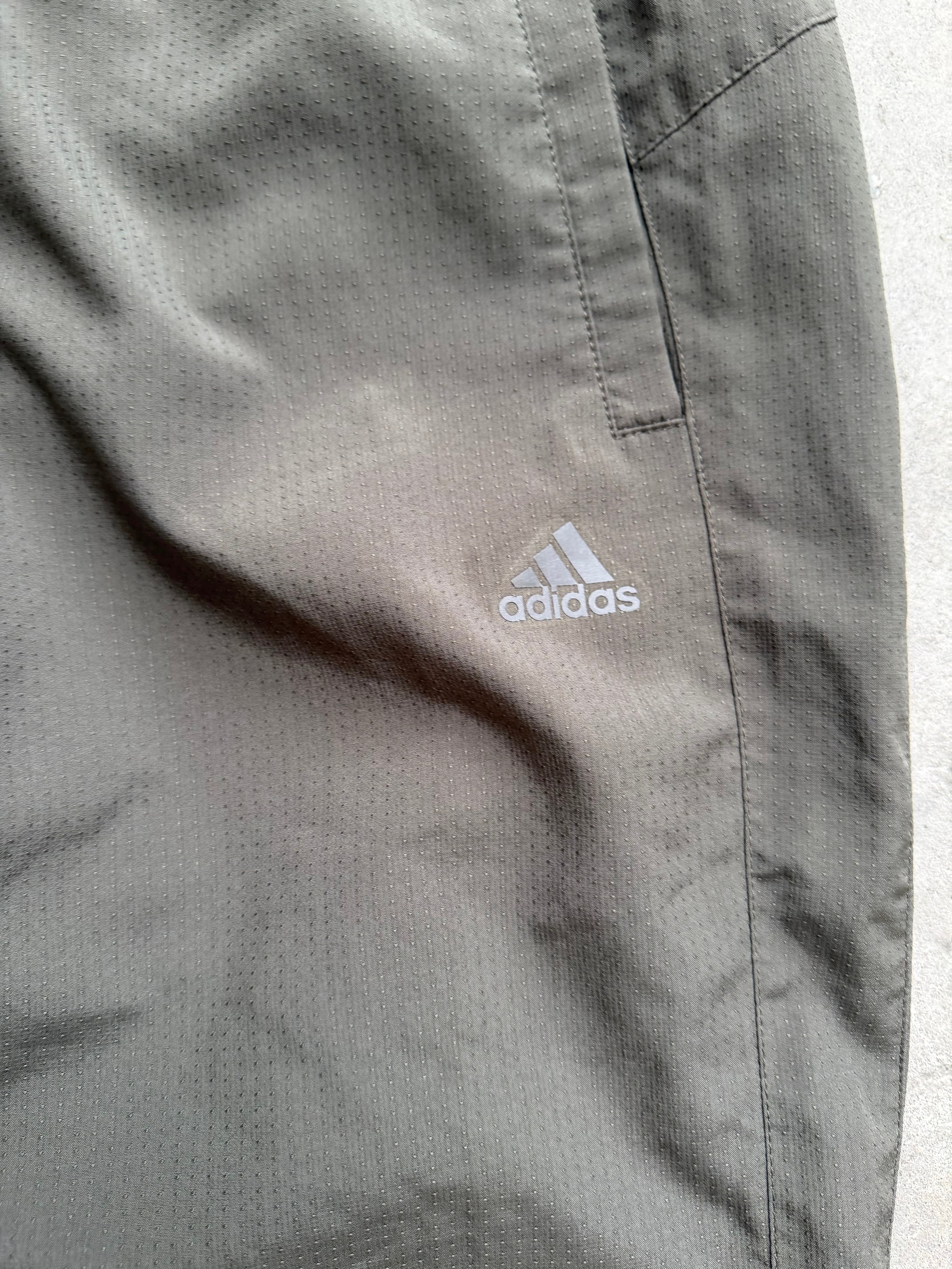 Green Cargo Adidas Capri - M