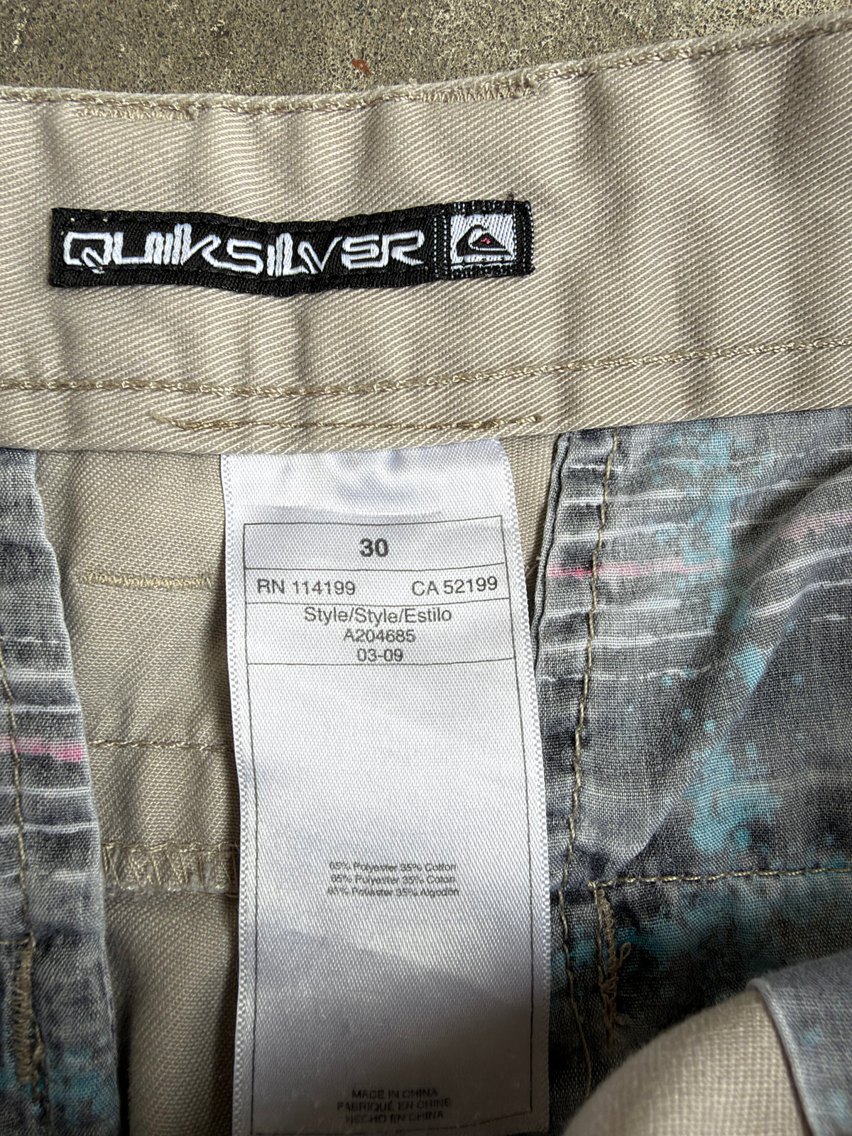Beige Quiksilver Shorts - 30”