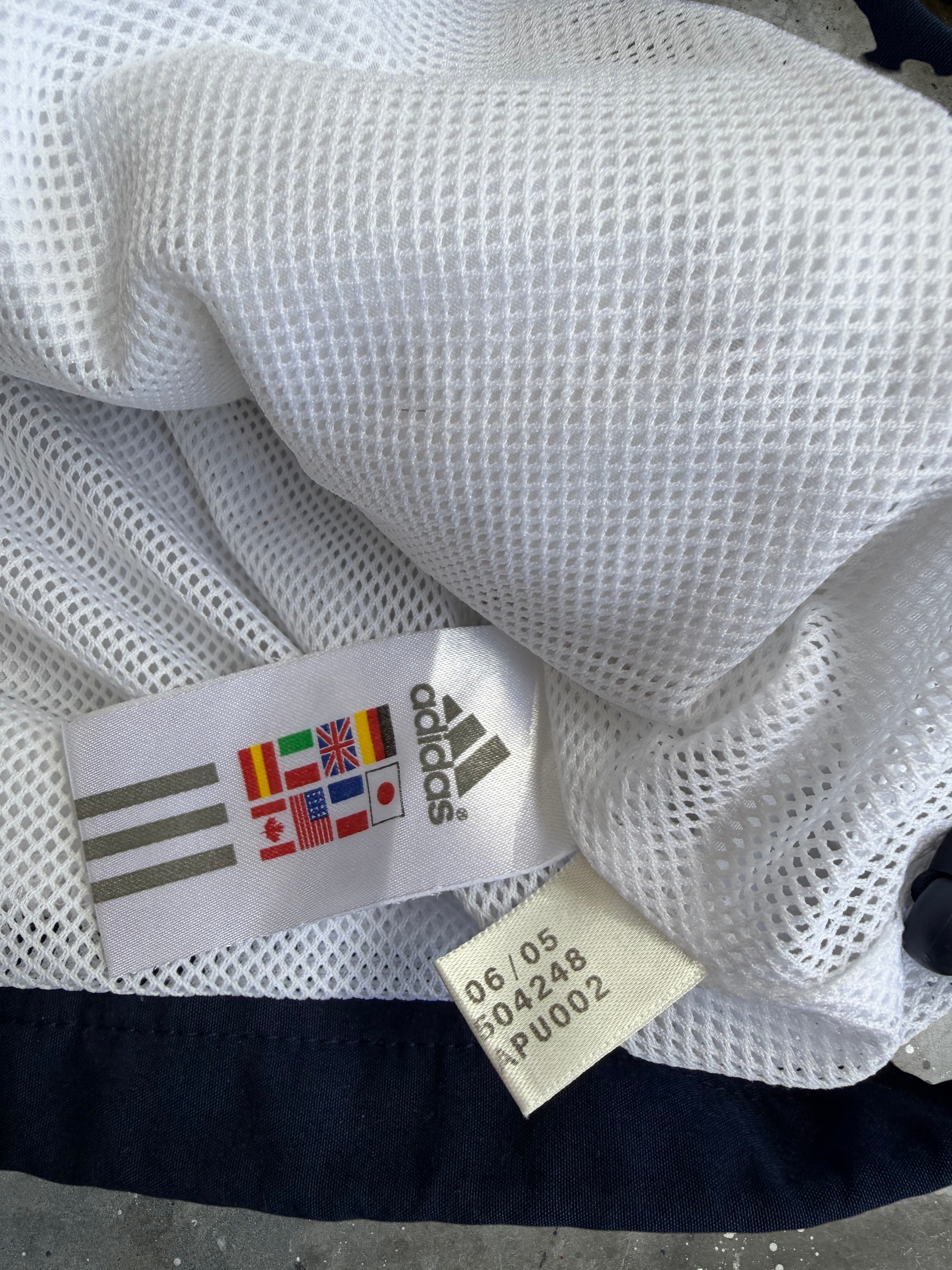 05-06 Real Madrid Spray Jacket - L