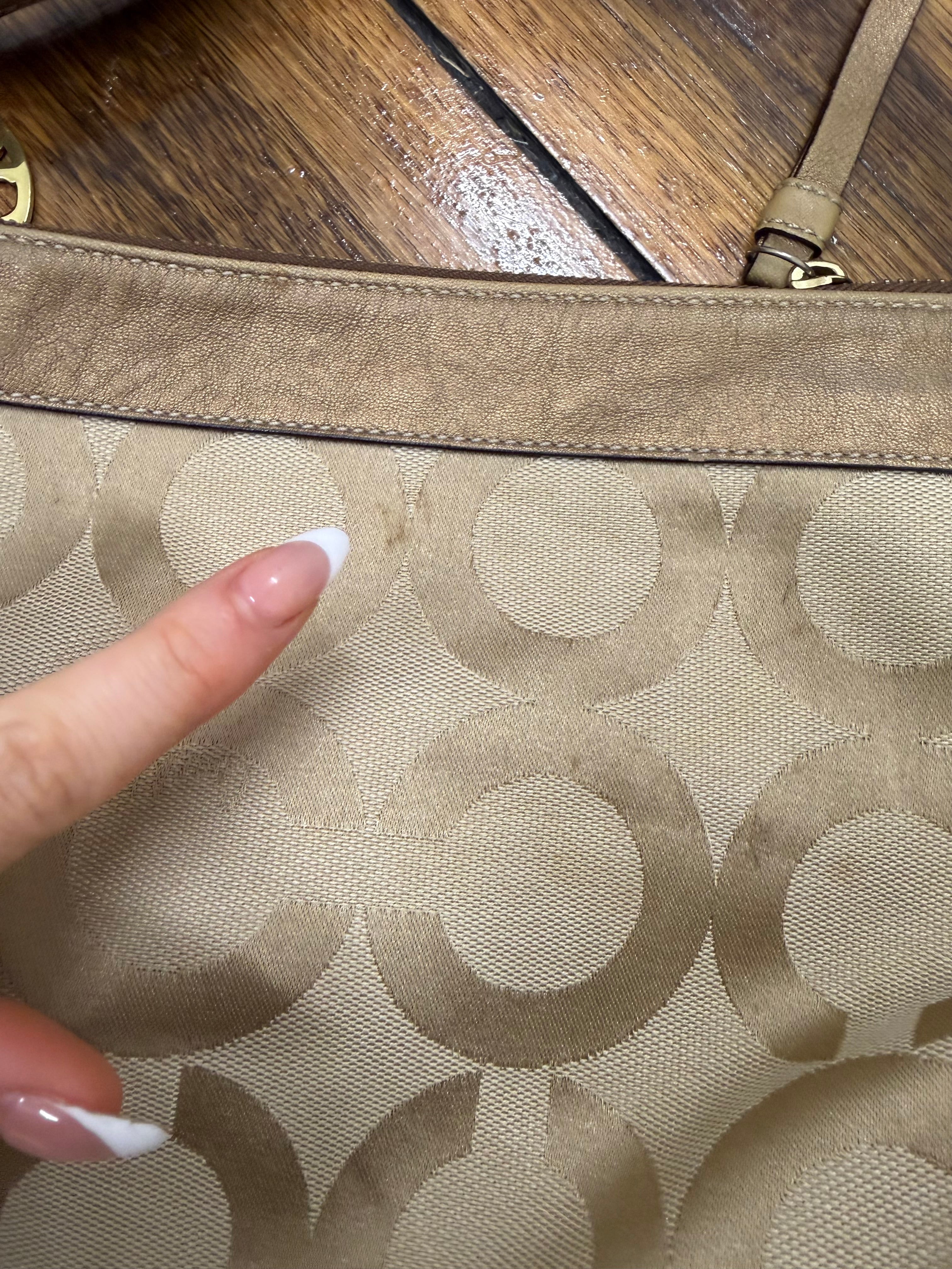 Coach Shoulder Bag