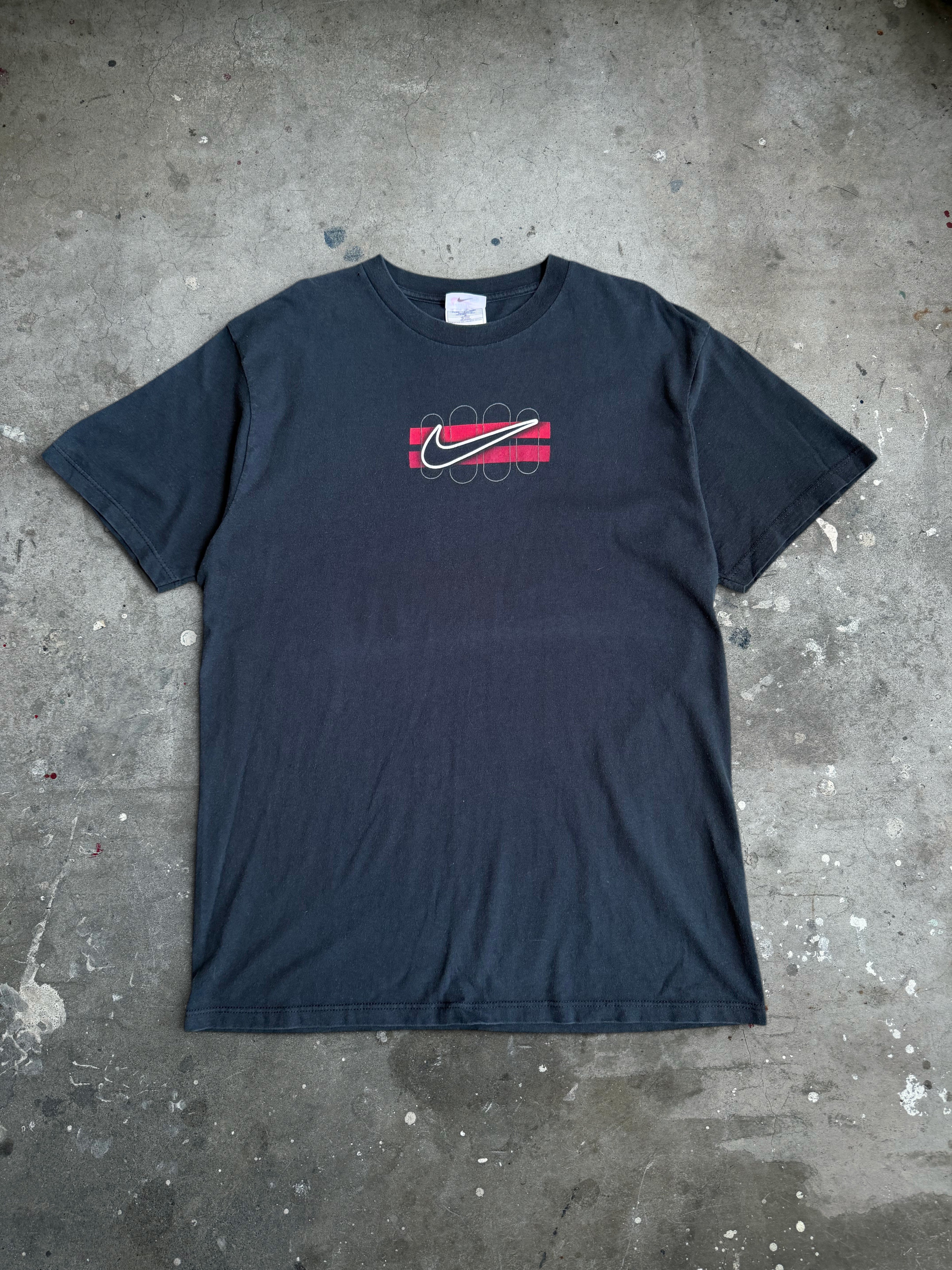 Spellout Nike Tshirt - M