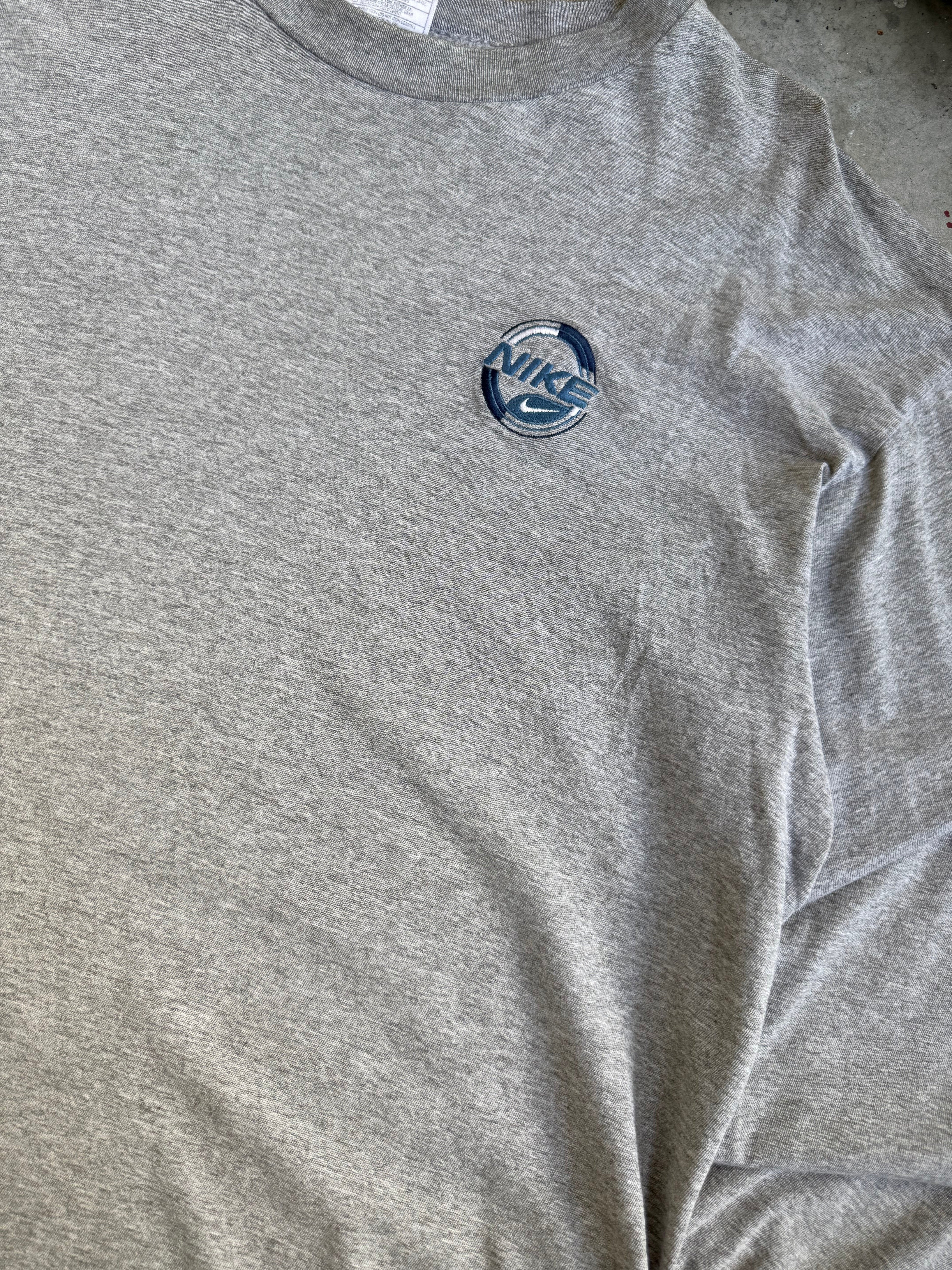 Nike Long Sleeve - L