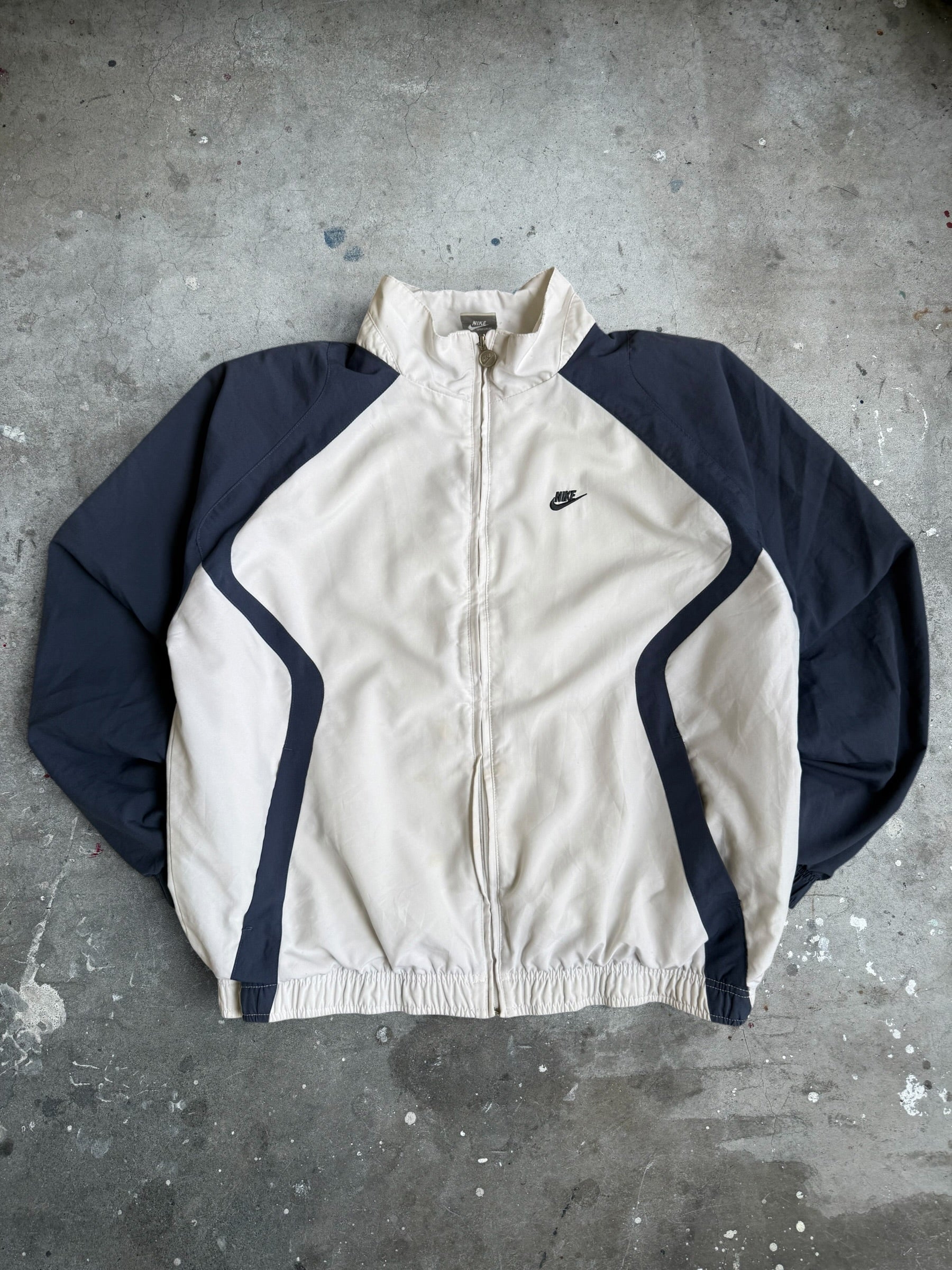 Two Toned Nike Spray Jacket - L