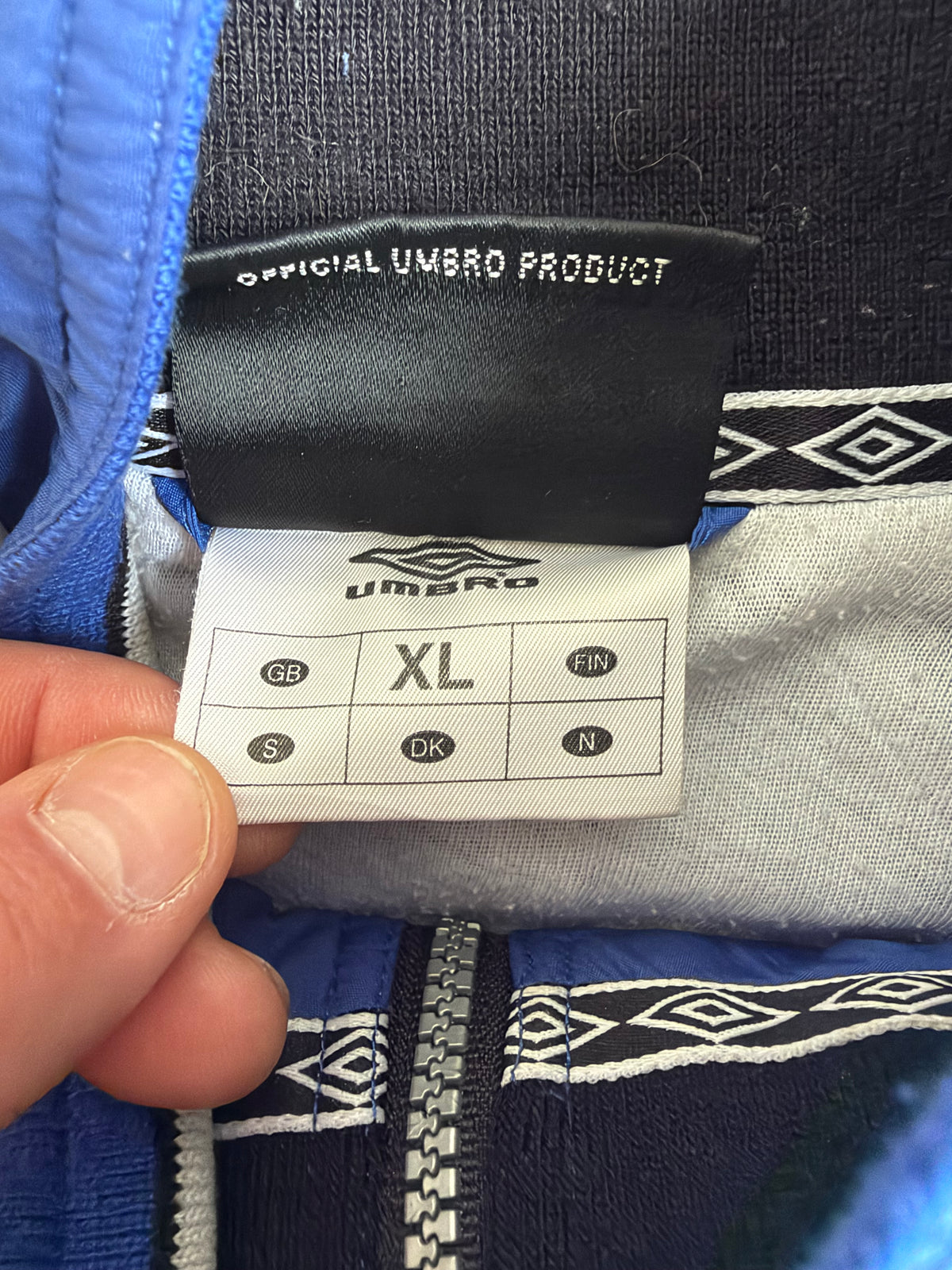 Blue Umbro Spray Jacket - XL