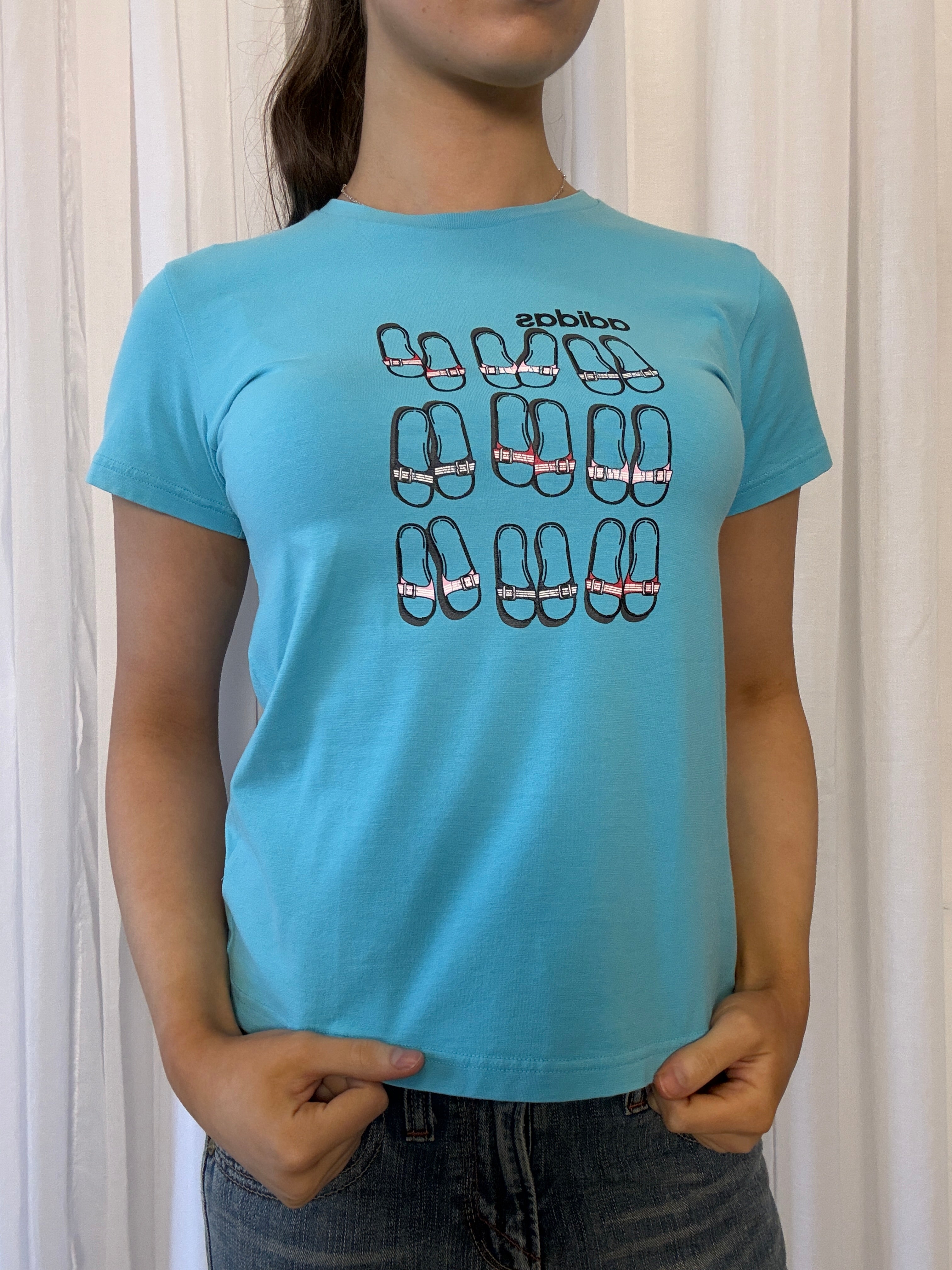 Adidas Tee - L