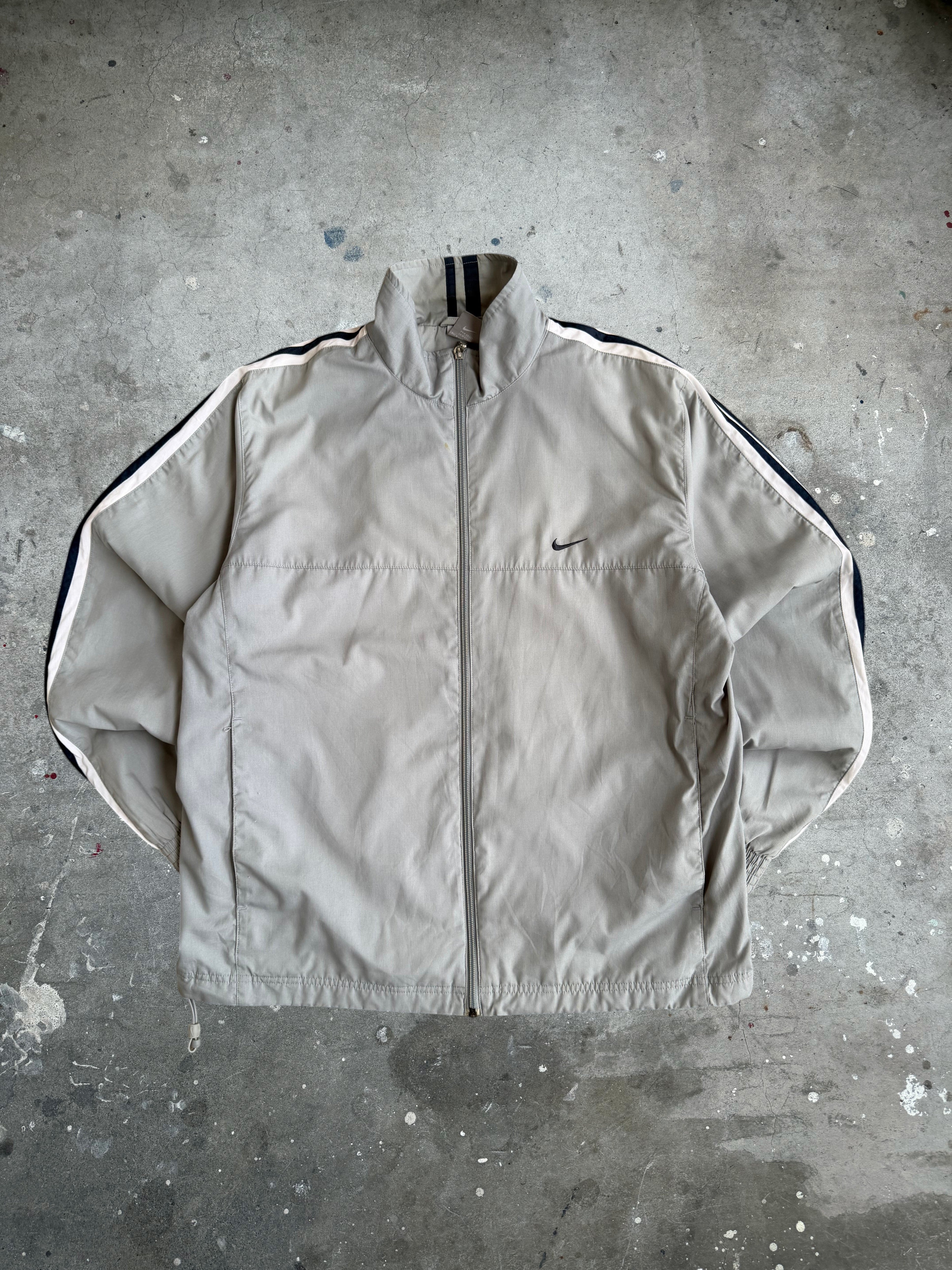 Grey Nike Spray Jacket - M
