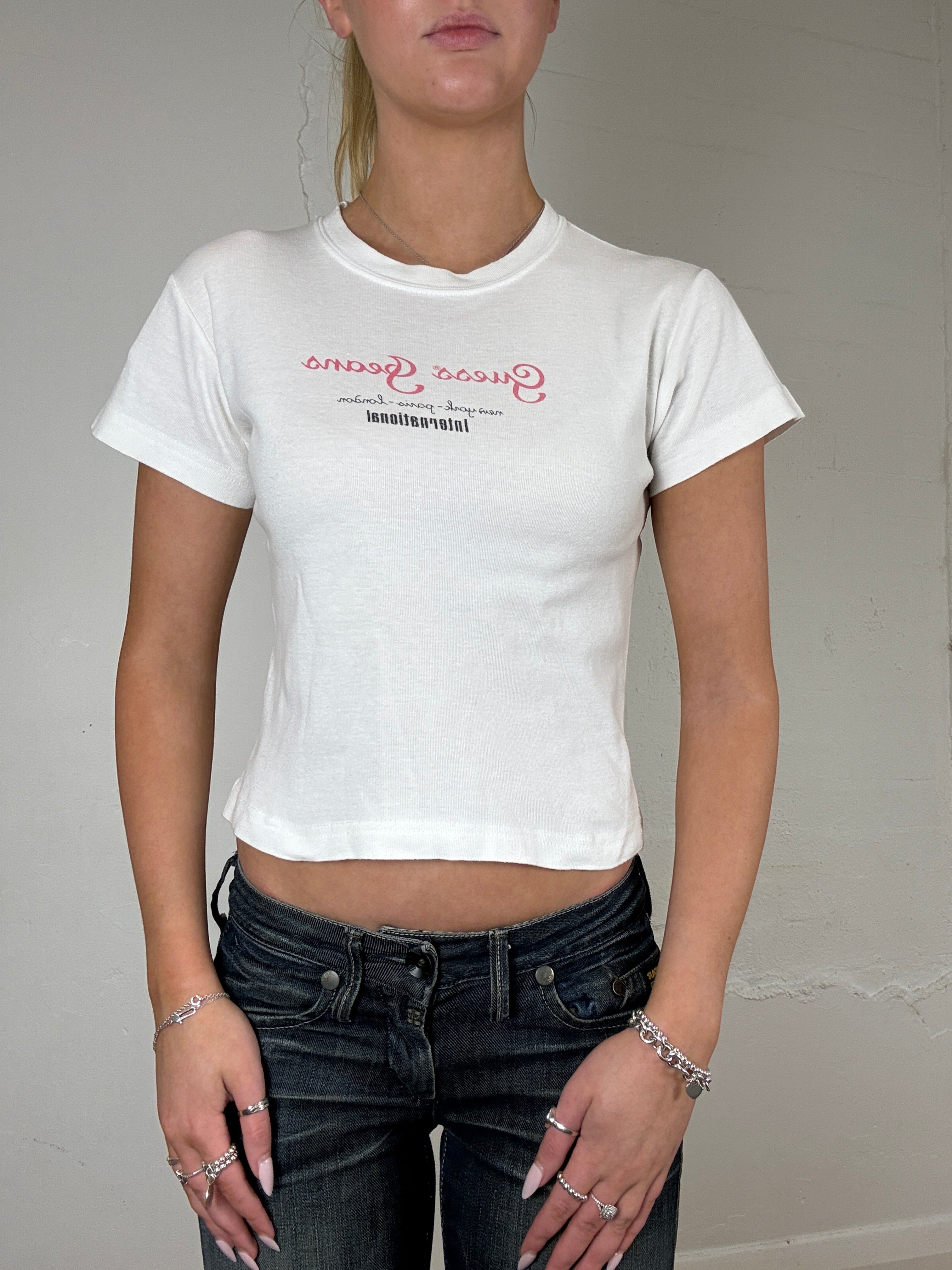 Guess Jeans Tee - S