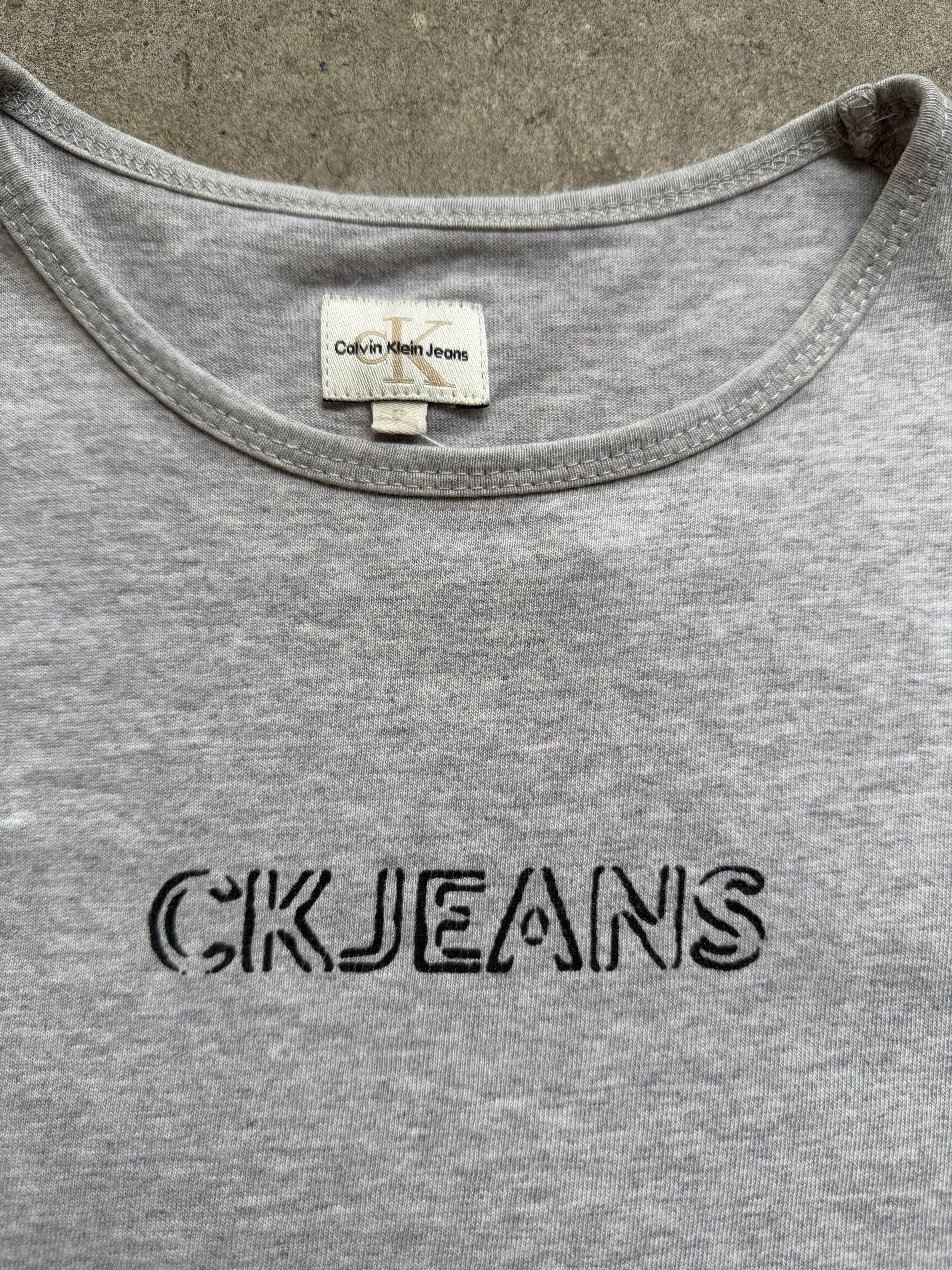 Calvin Klein Tee - S