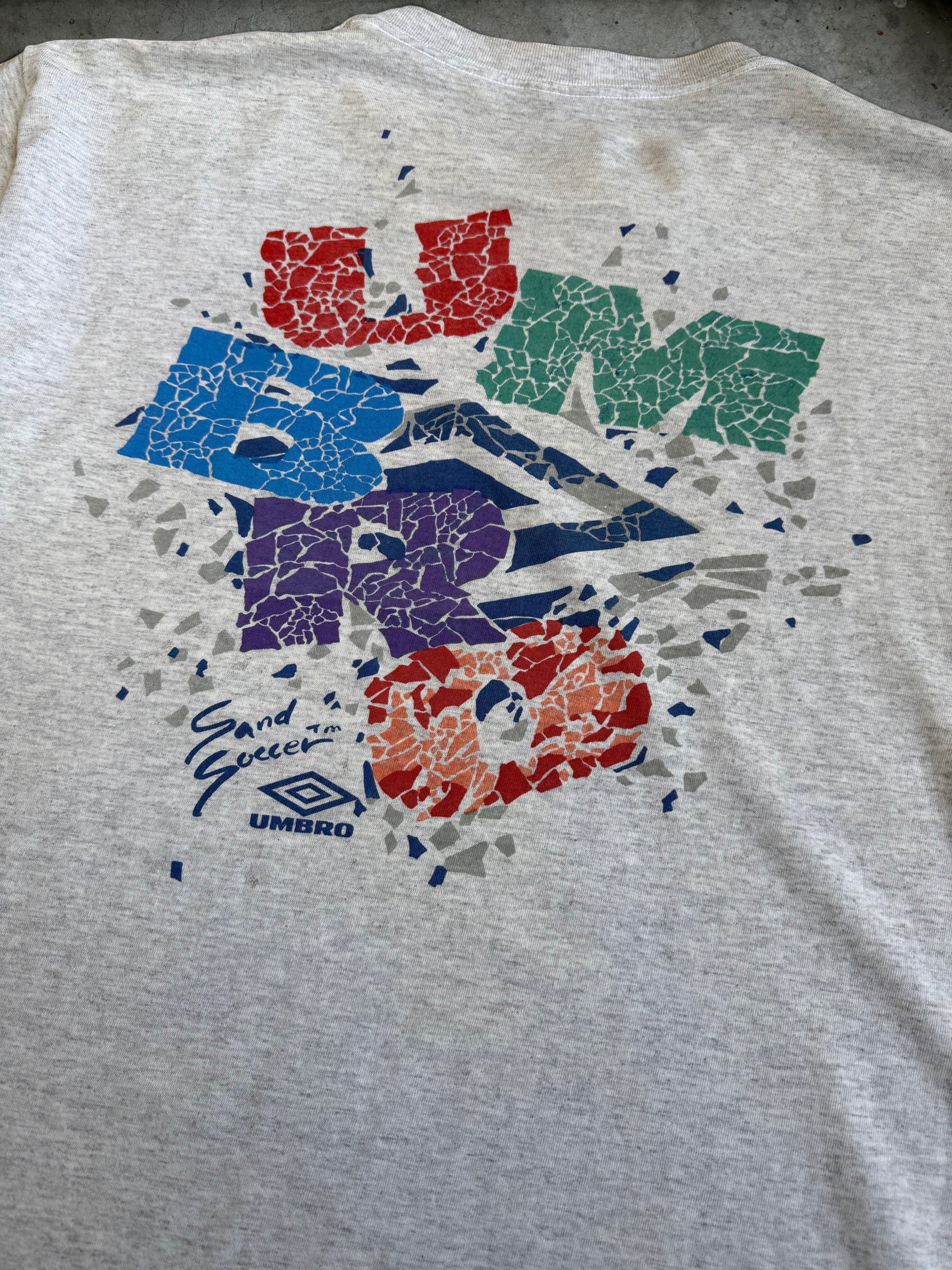 Umbro Soccer Tshirt - L