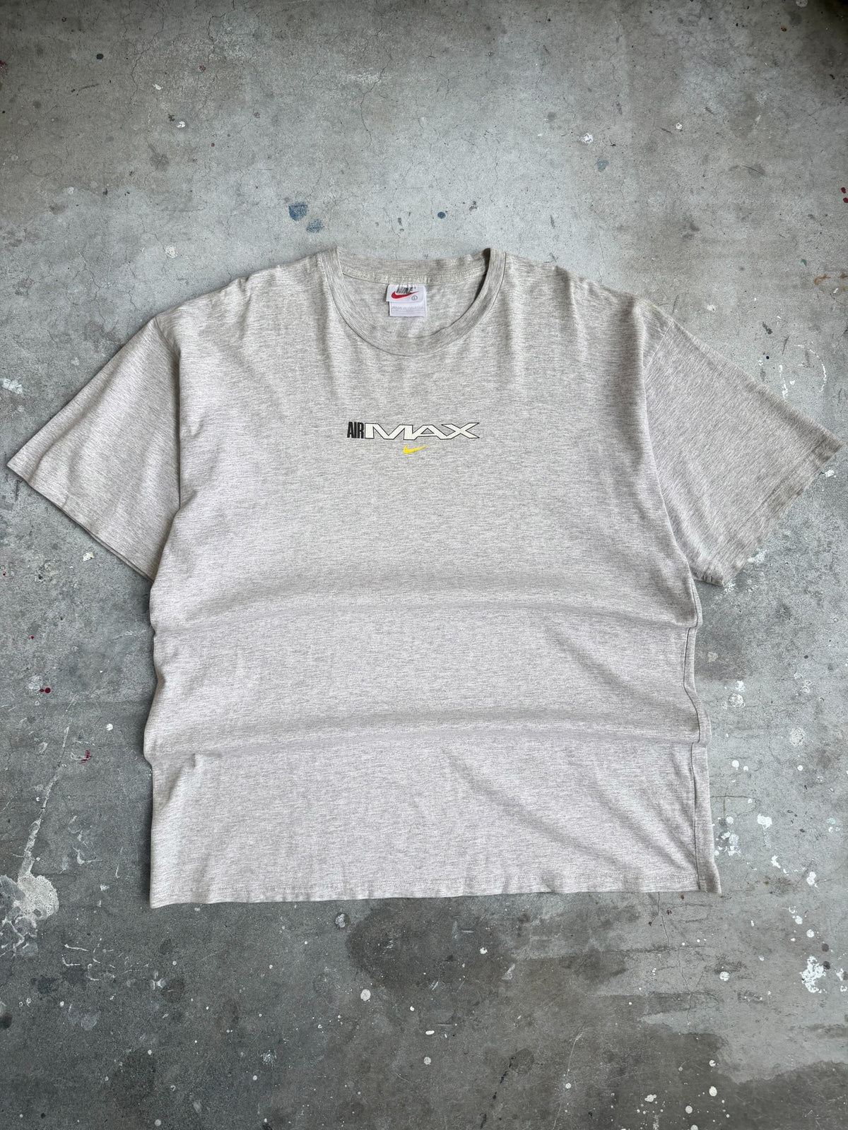 Nike Air Max Tshirt - L