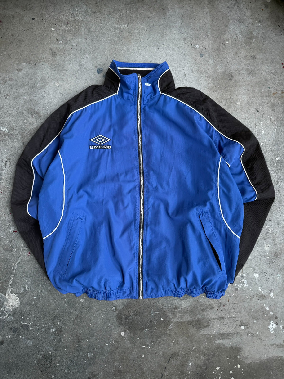 Blue Umbro Spray Jacket - XL