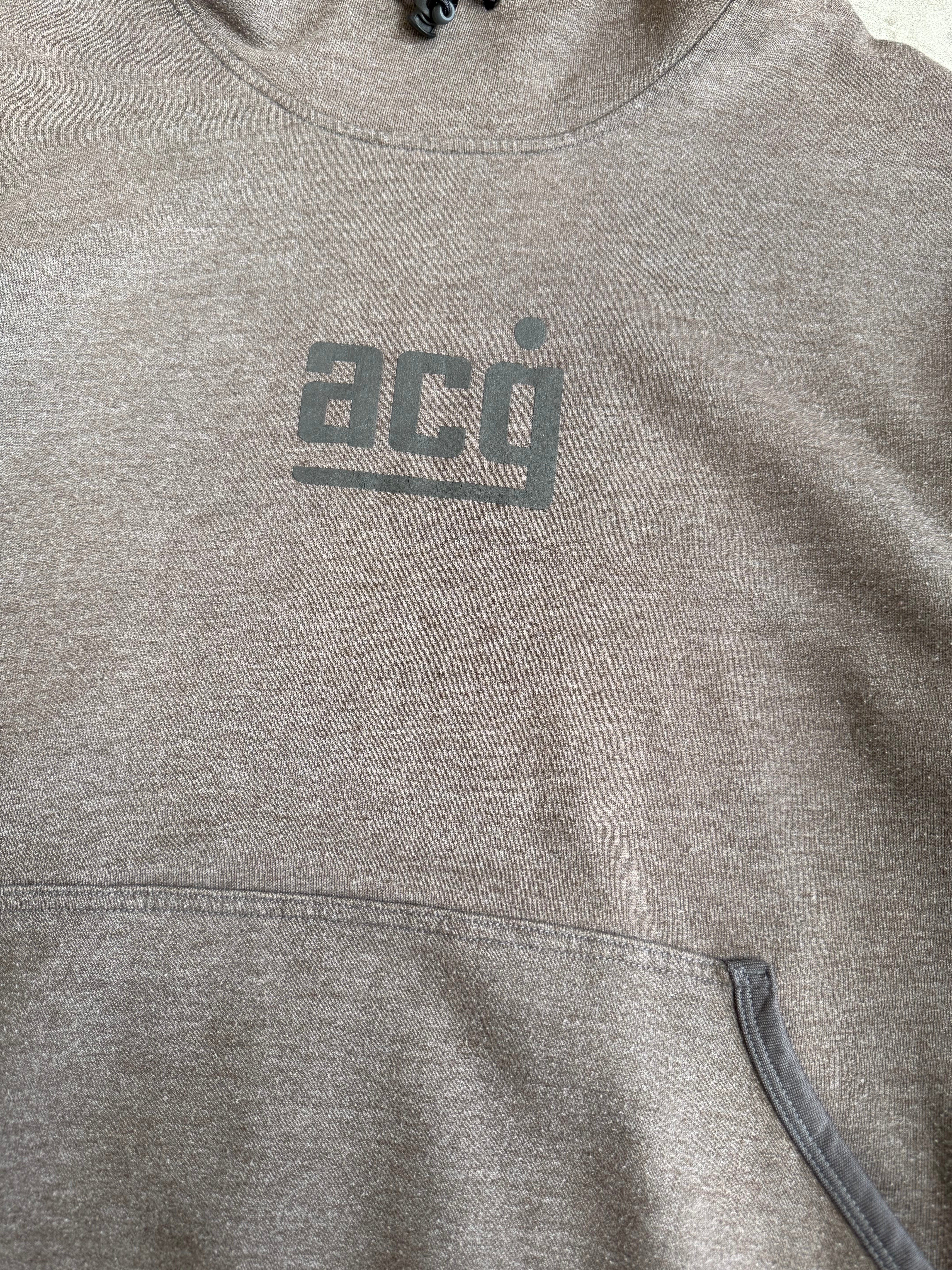 ACG Toggled Hoodie - L