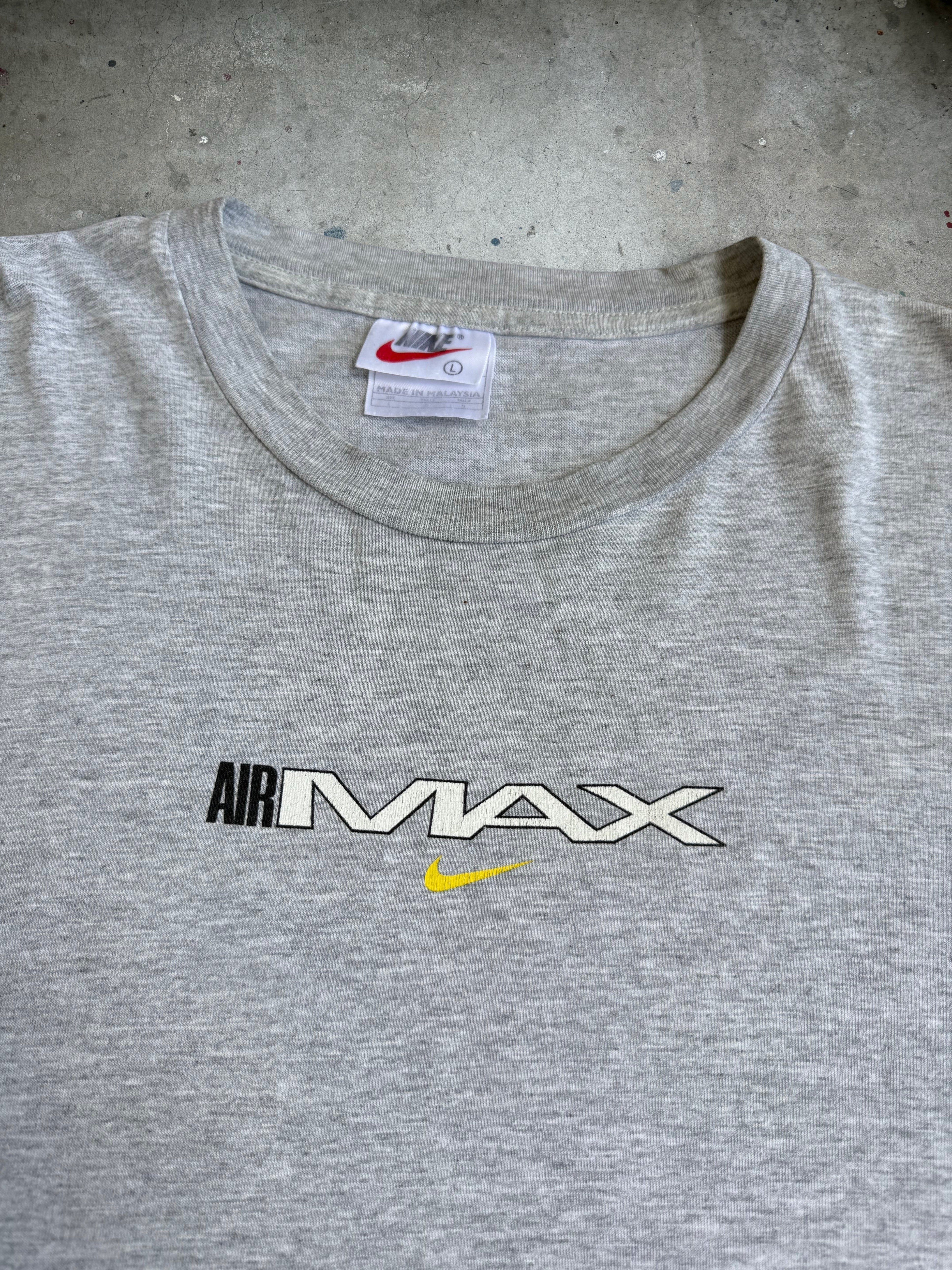 Nike Air Max Tshirt - L