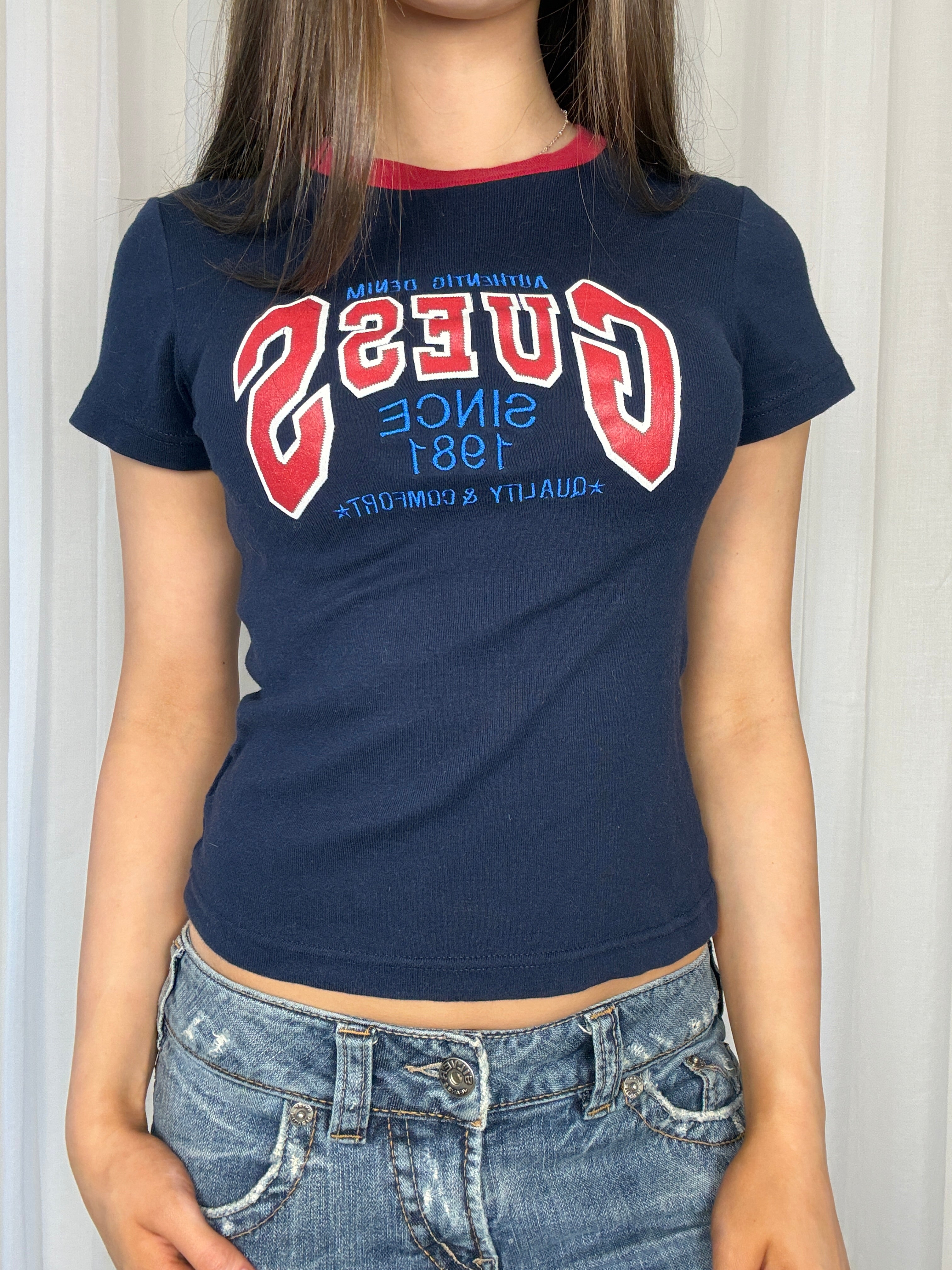 Guess Tee - M