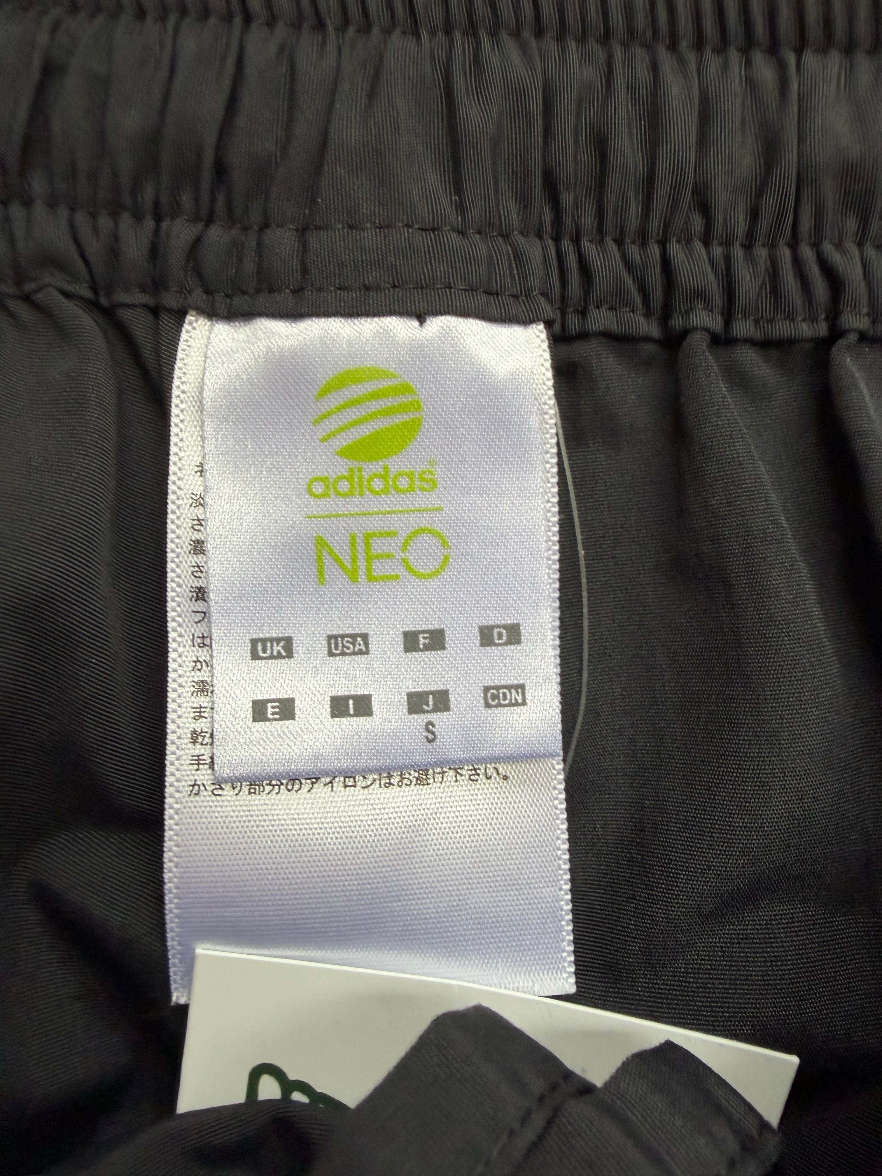 Black & Pink Adidas Neo Capri - S