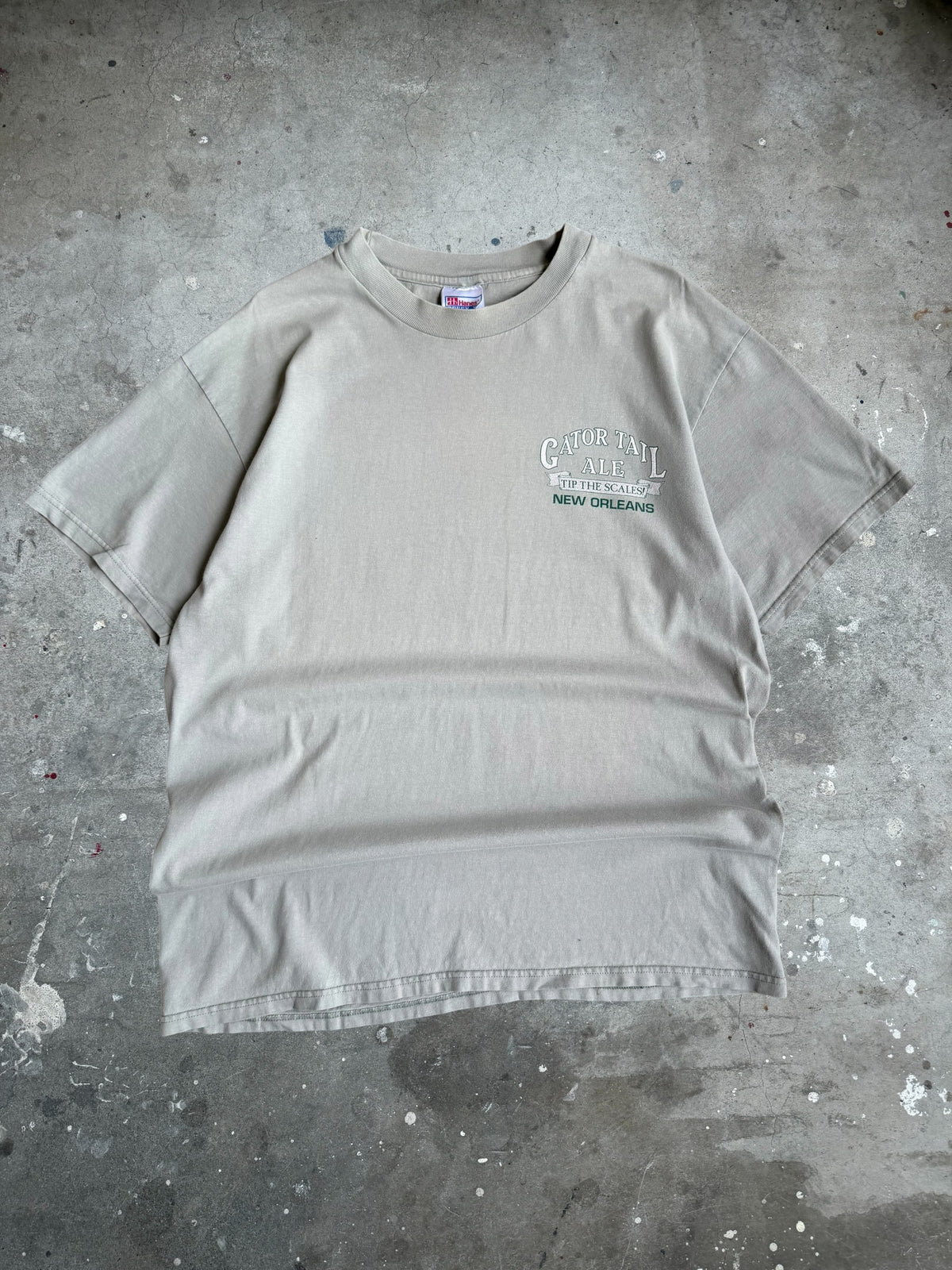 Gator Tail Ale Graphic Tshirt - L