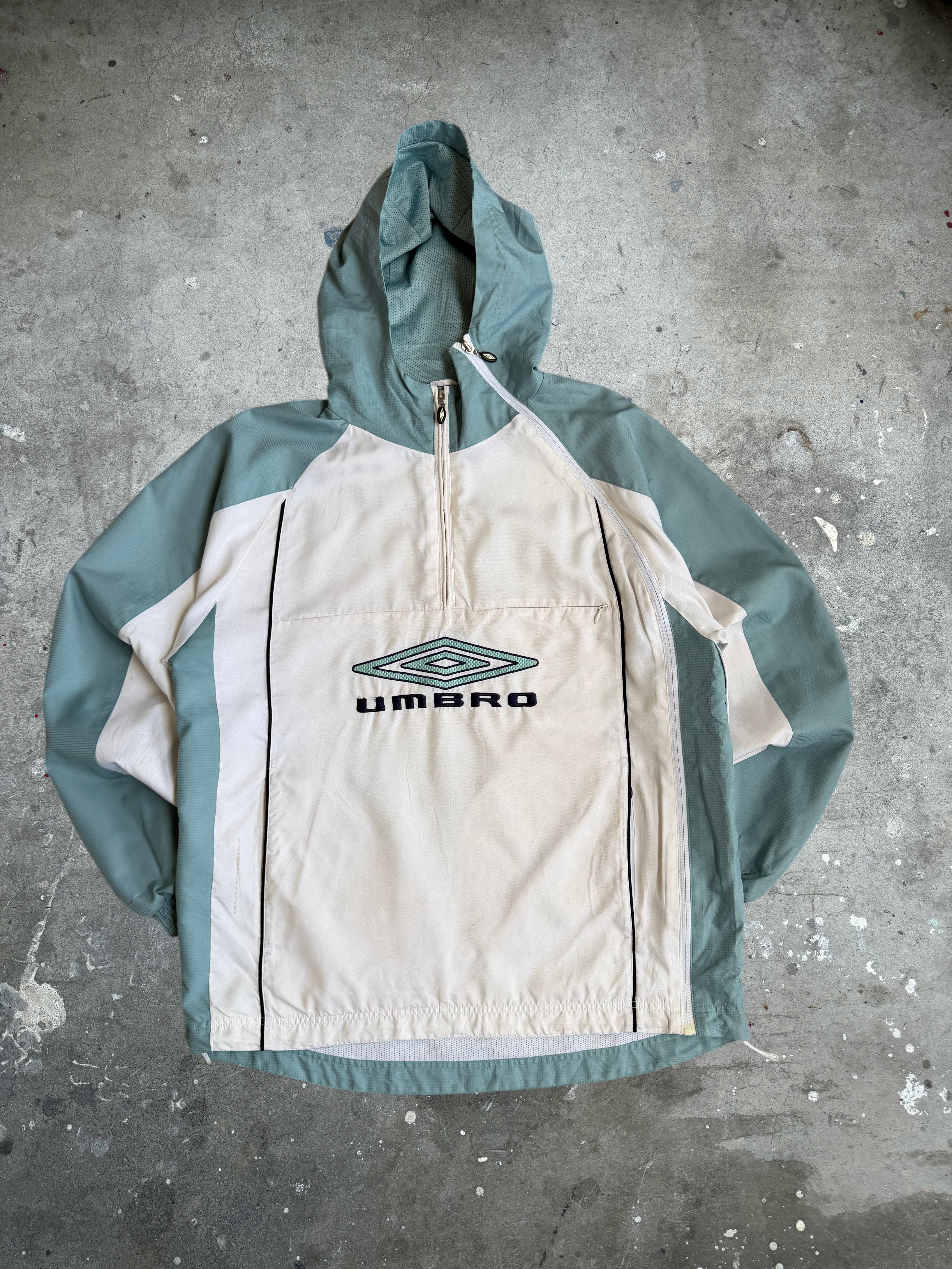 Umbro Hooded Spray Jacket - M