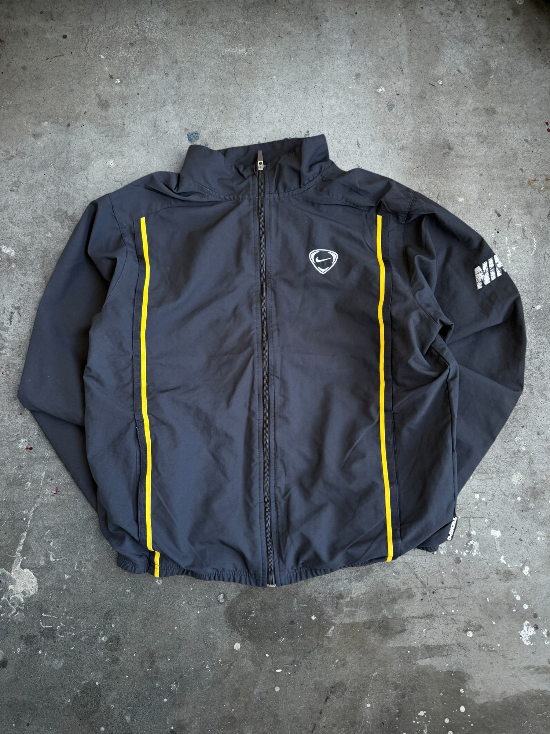 Black Nike Spray Jacket - M