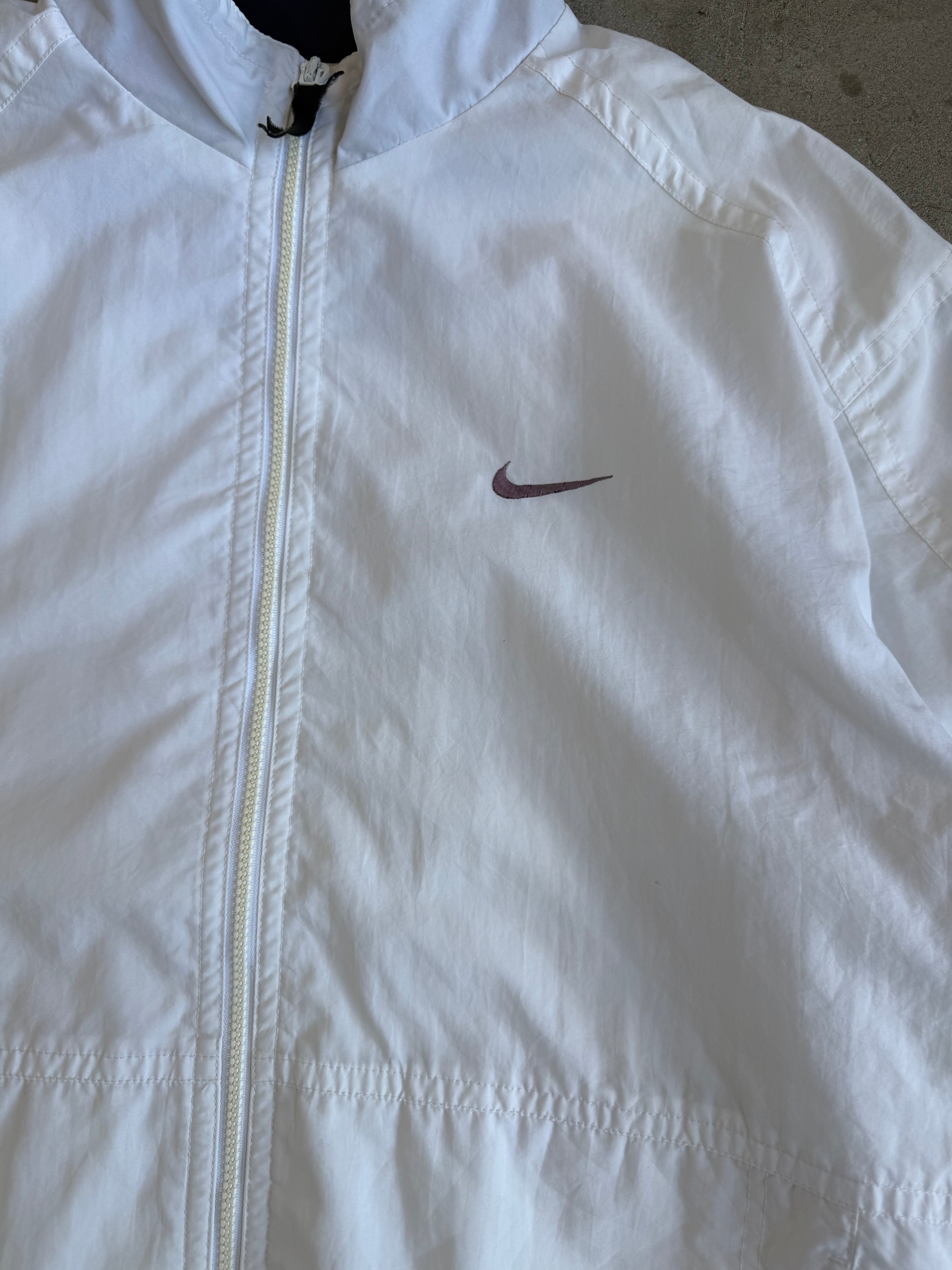 White Nike Spray Jacket - M