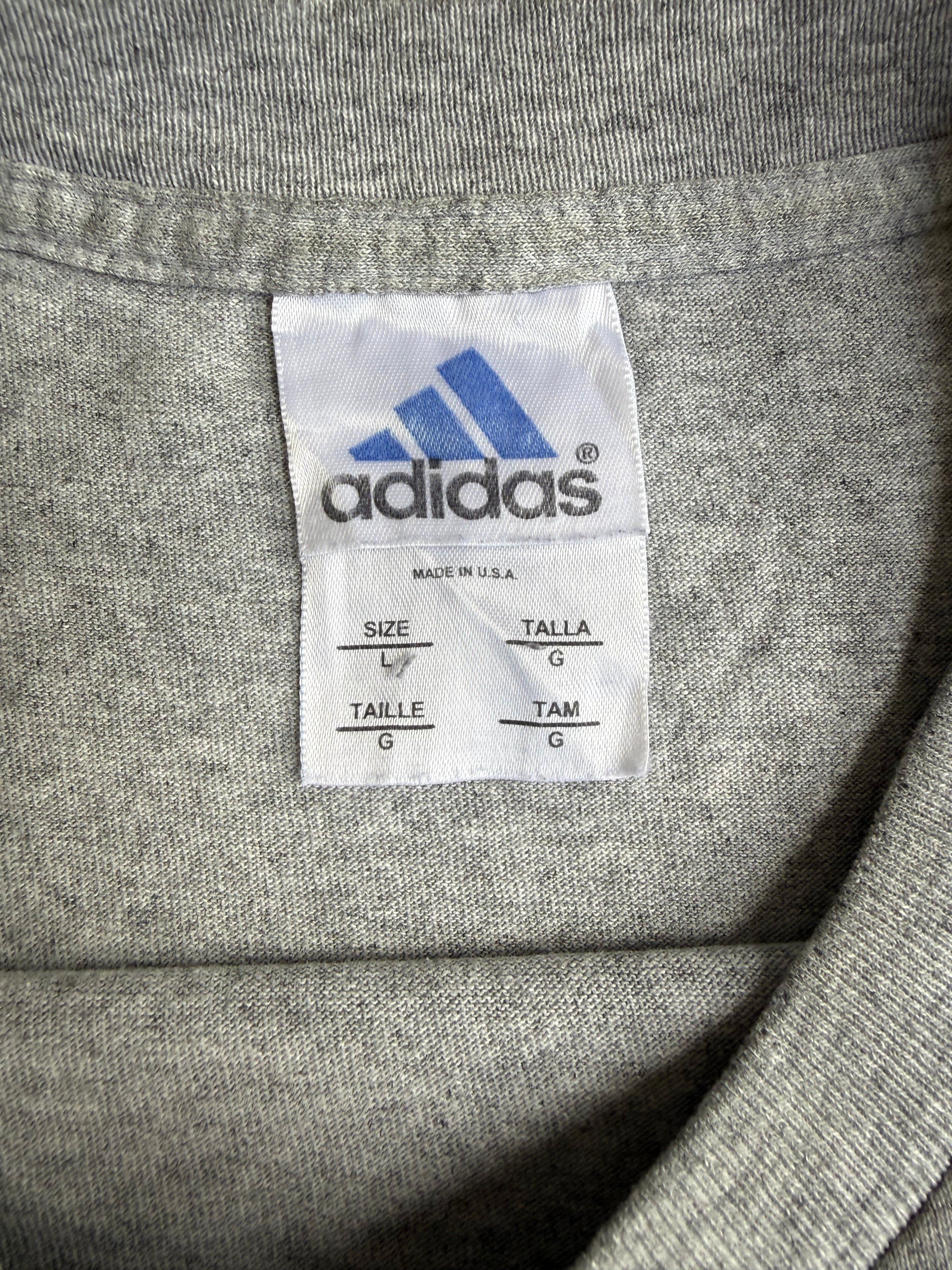 Adidas Graphic Tshirt - L