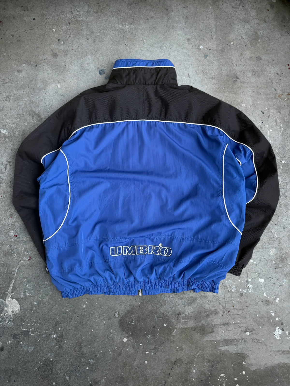 Blue Umbro Spray Jacket - XL