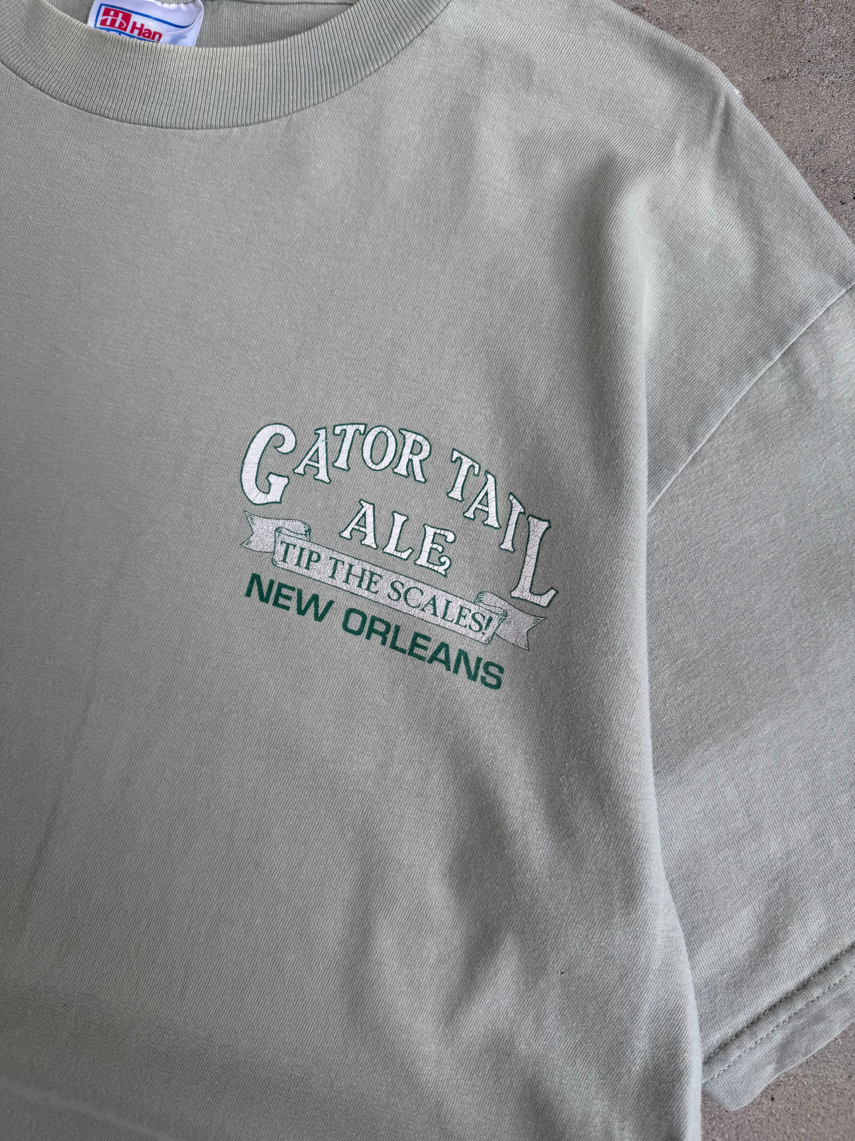 Gator Tail Ale Graphic Tshirt - L