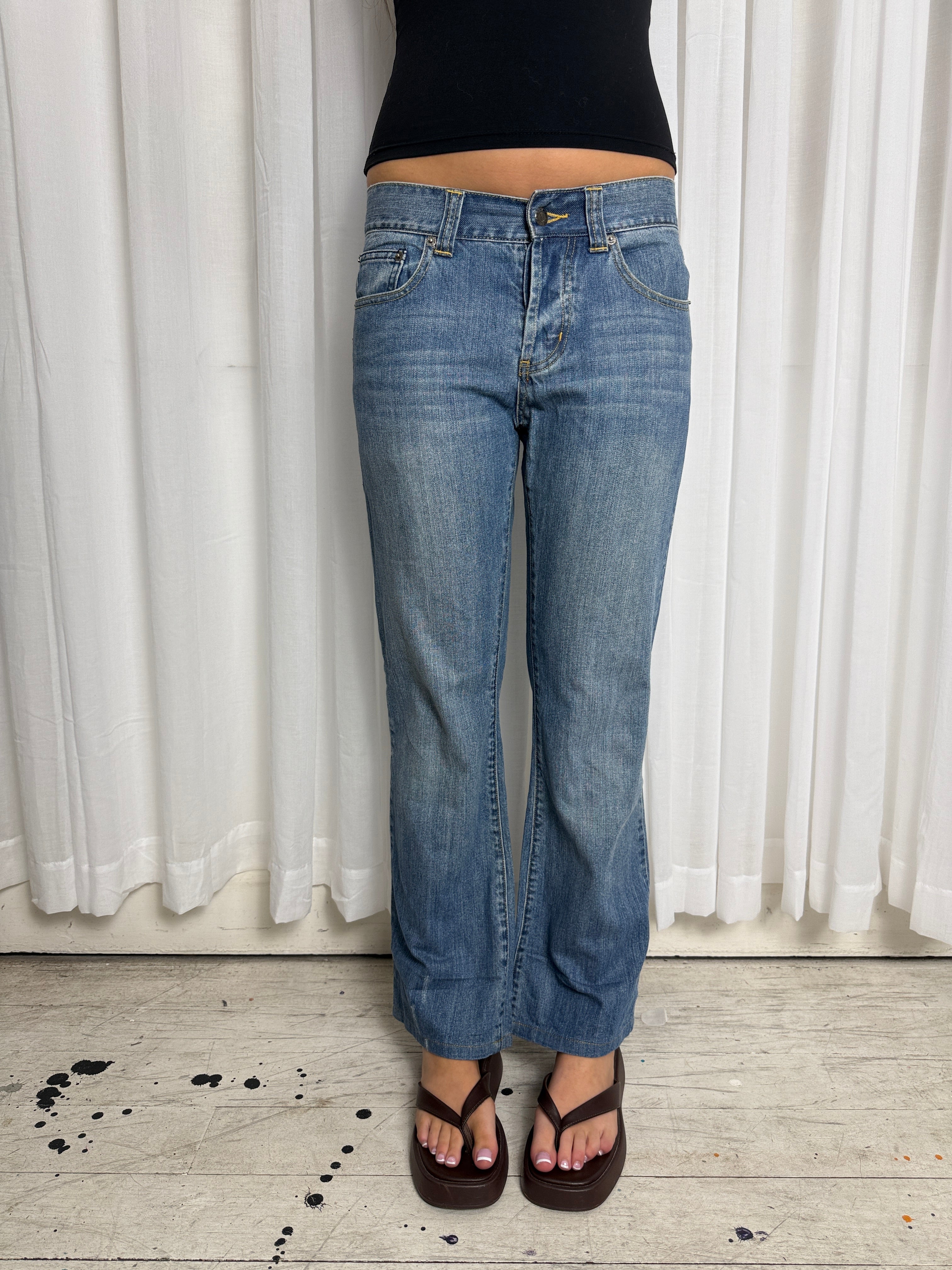 Guess Low Rise Jeans - 29”