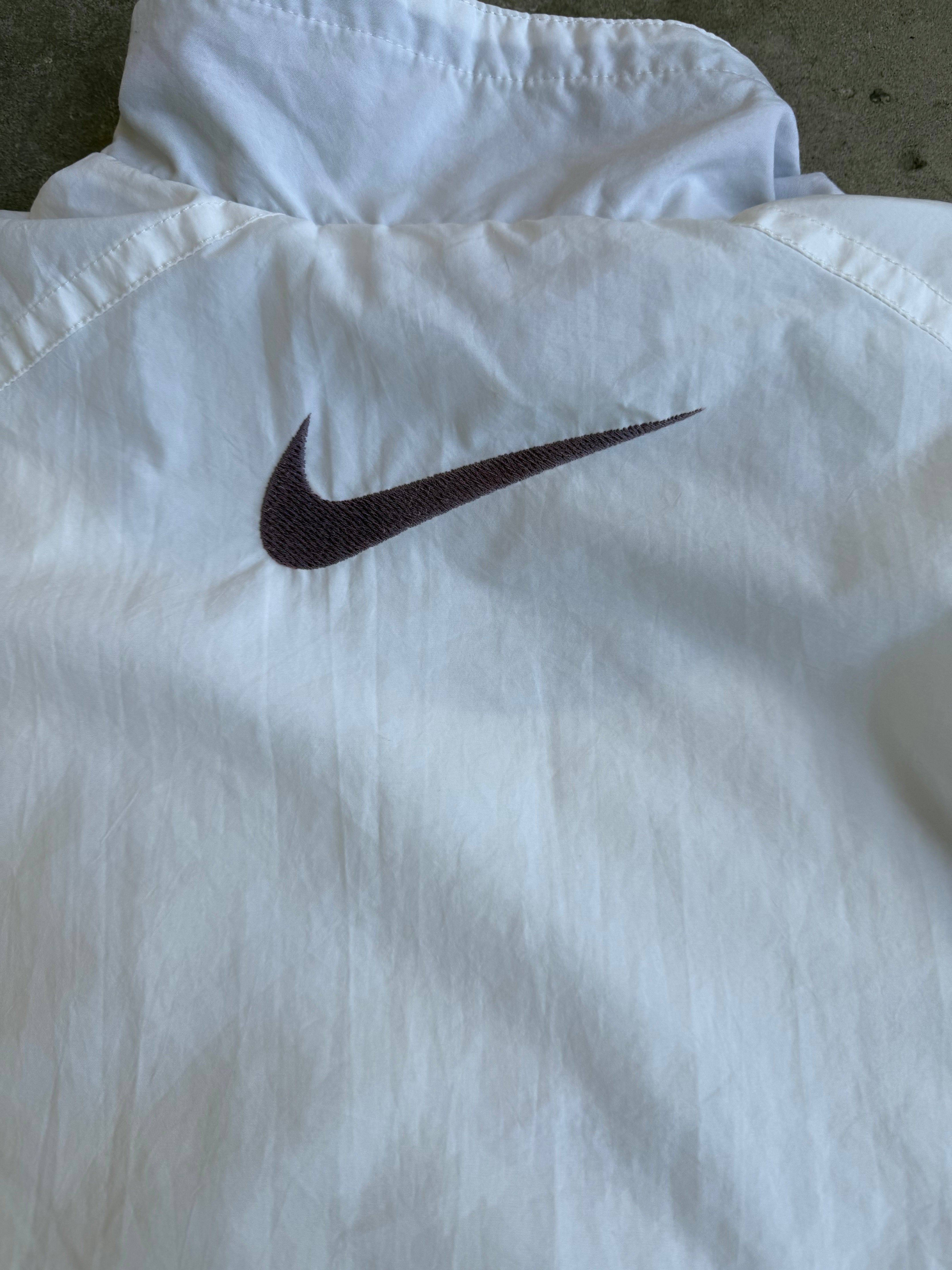 White Nike Spray Jacket - M