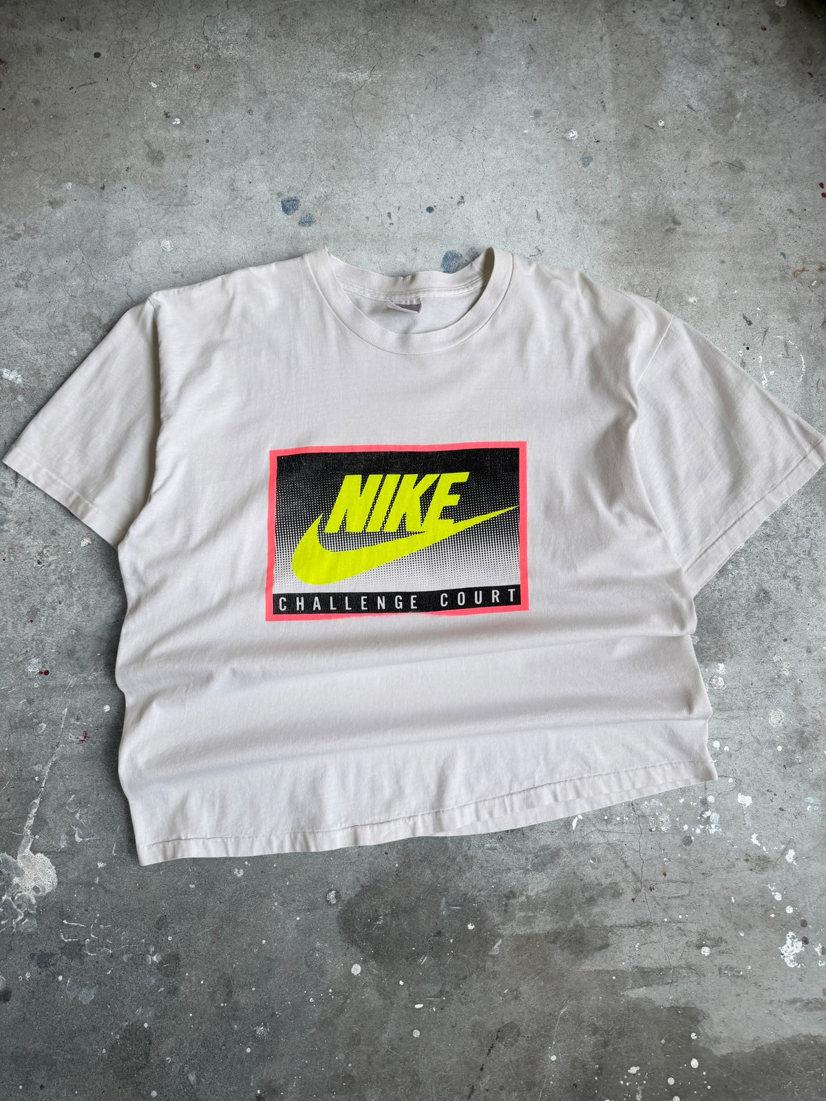 Nike Challenge Court Tshirt - L