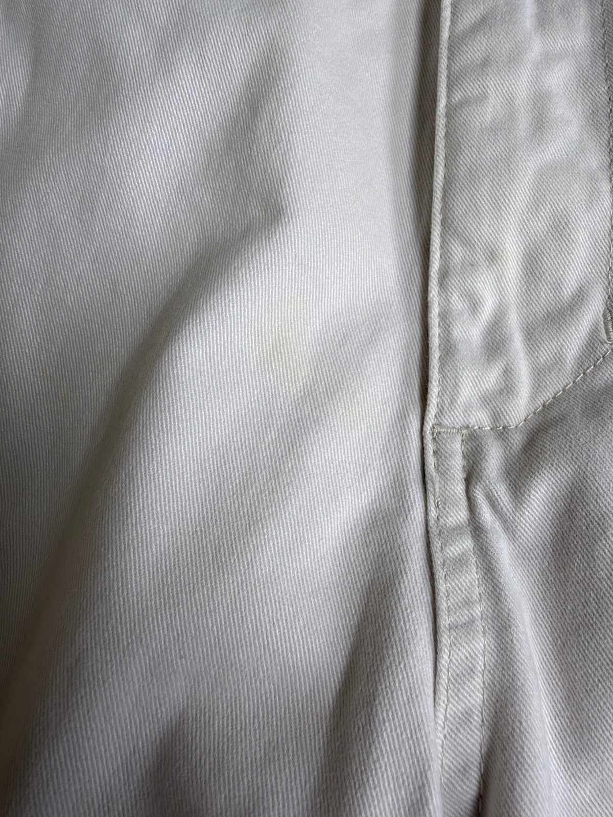 Cream Quiksilver Cargo Shorts - 30”