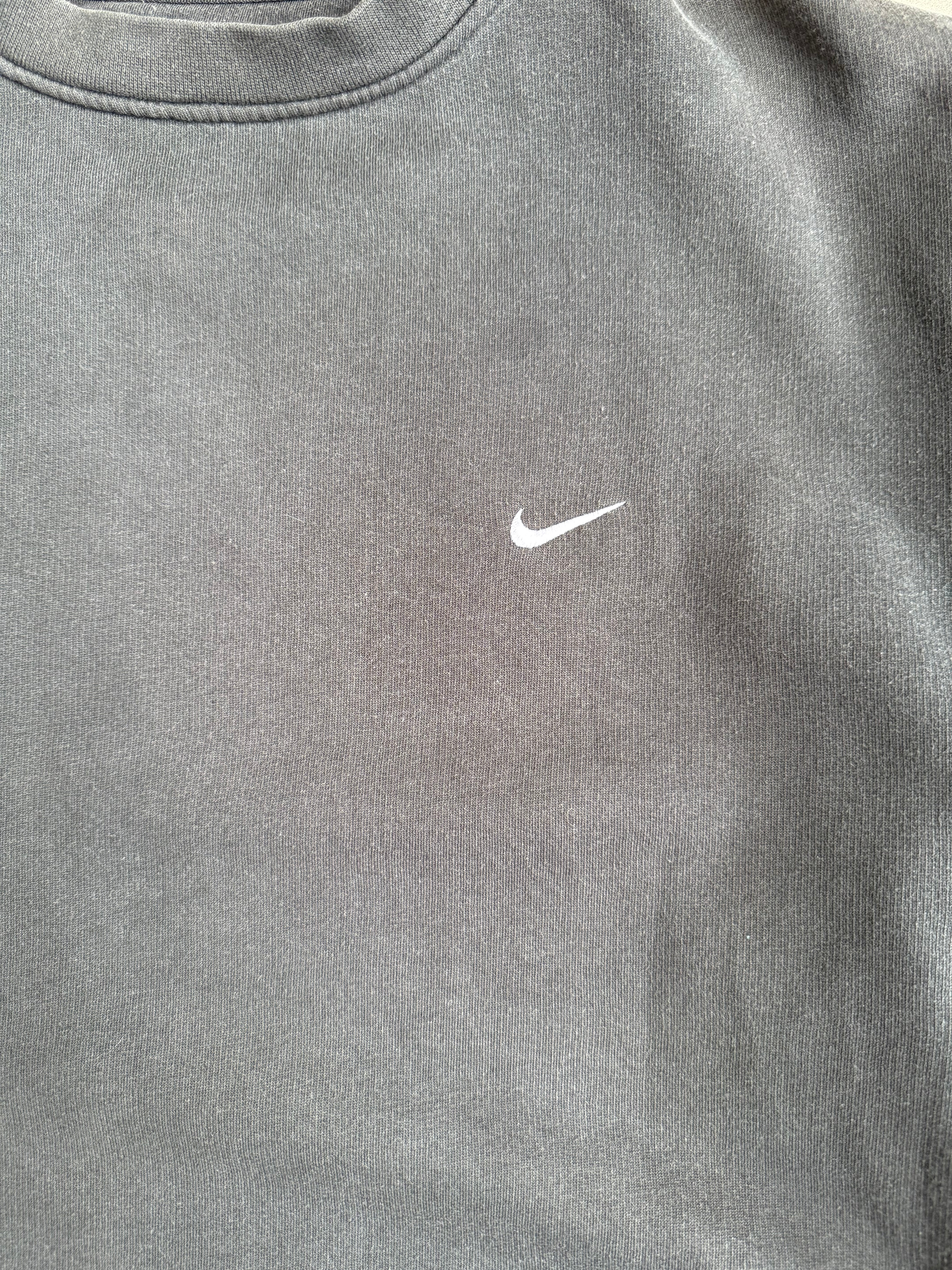 Black Nike Small Swoosh Jumper - L