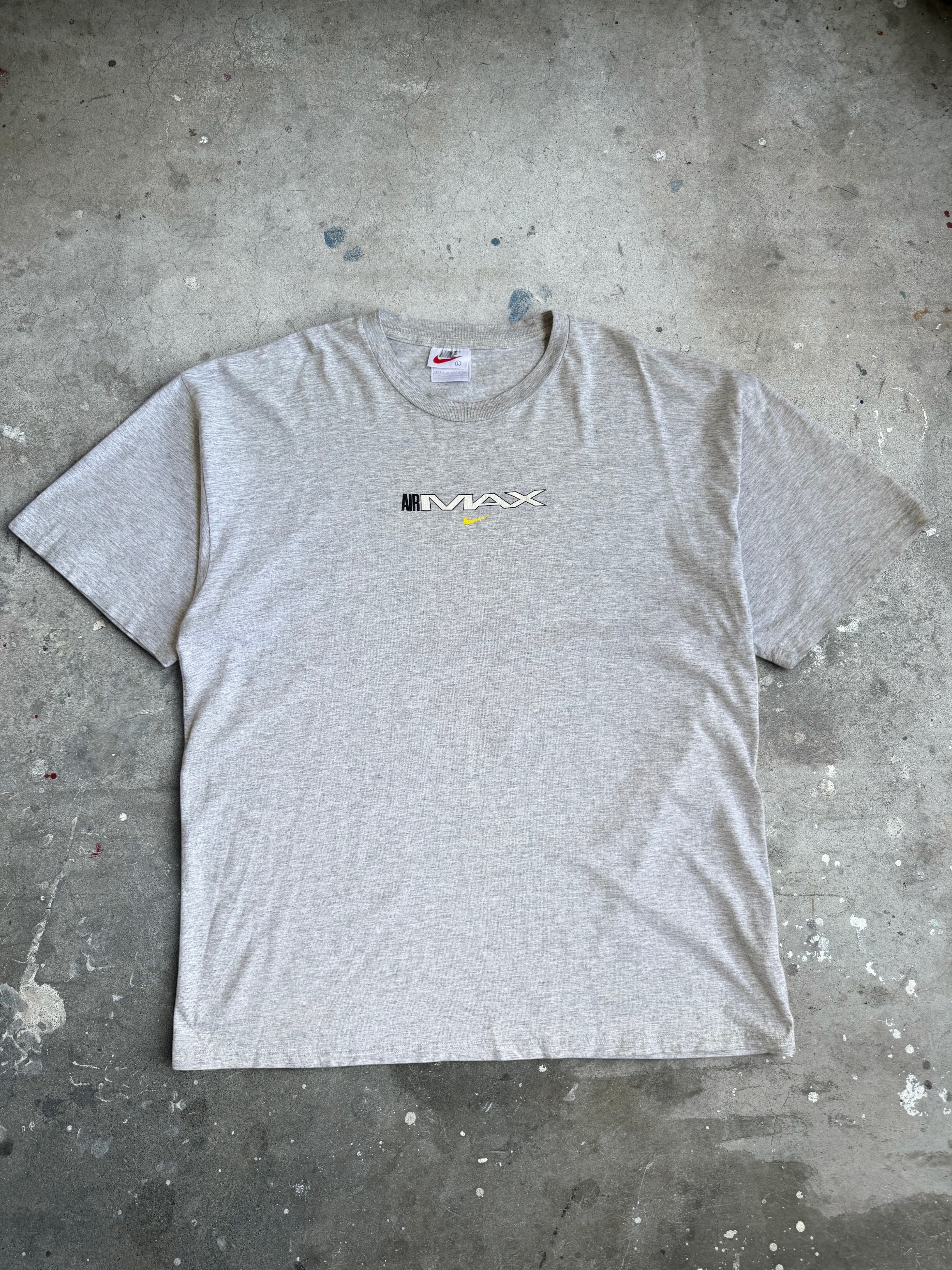 Nike Air Max Tshirt - L