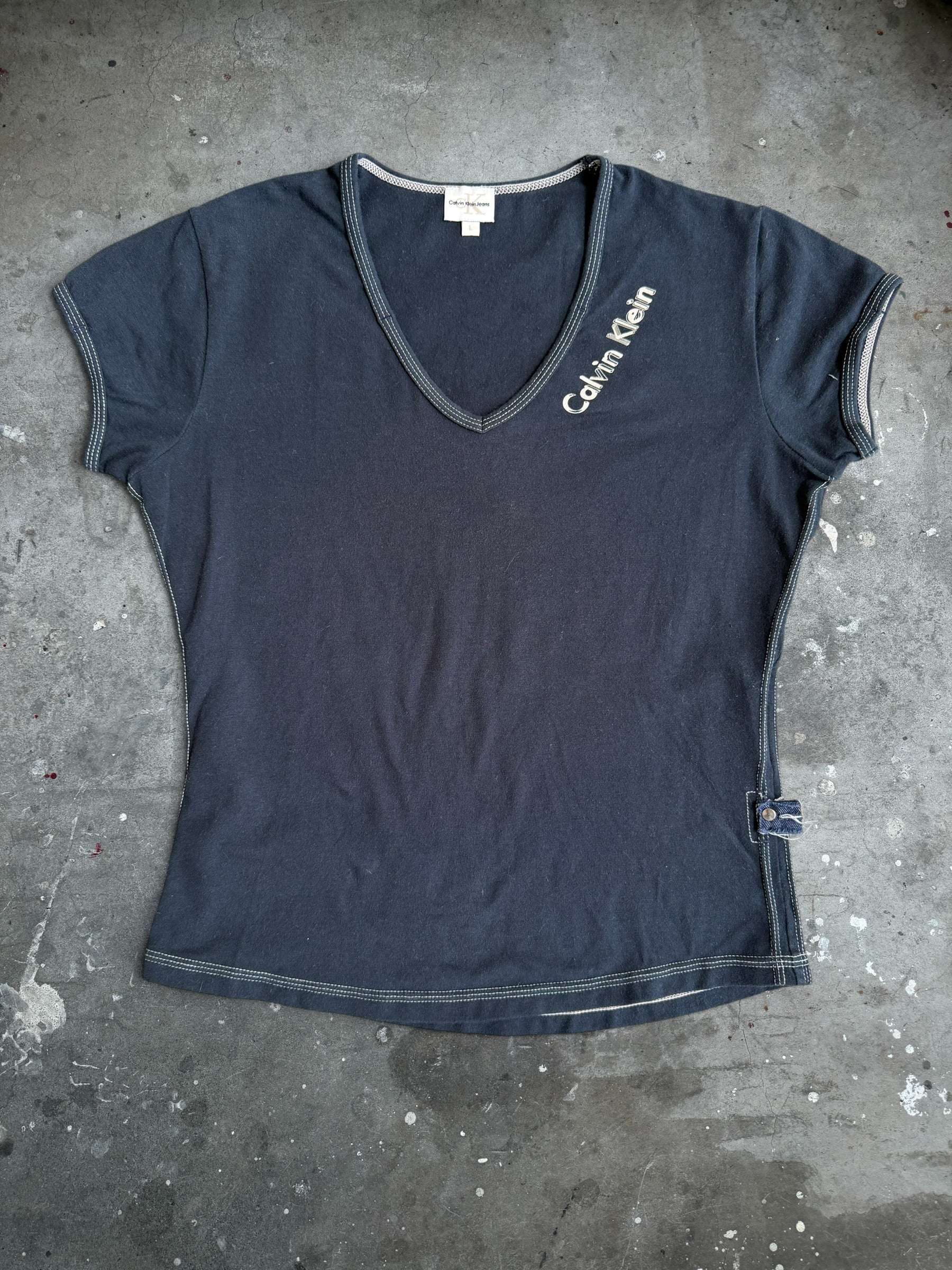 Calvin Klein Tee - L