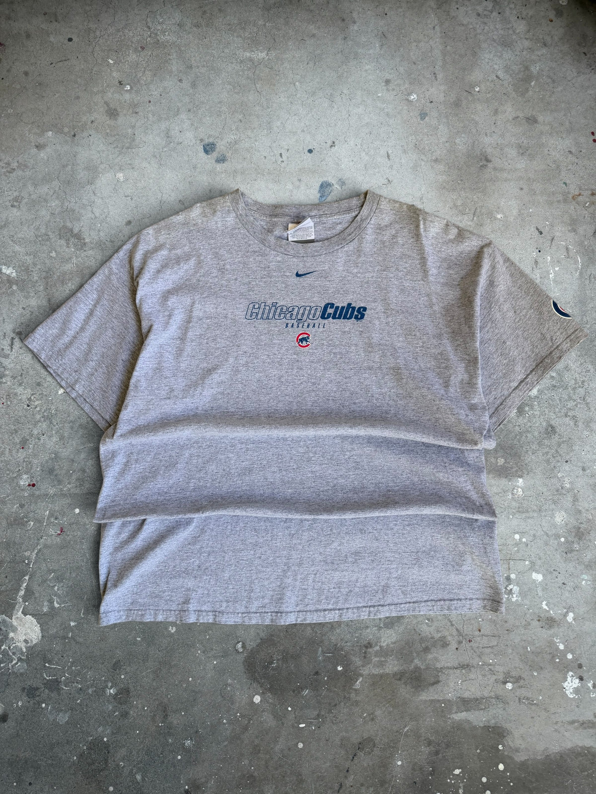 Cubs Nike Tshirt - XL