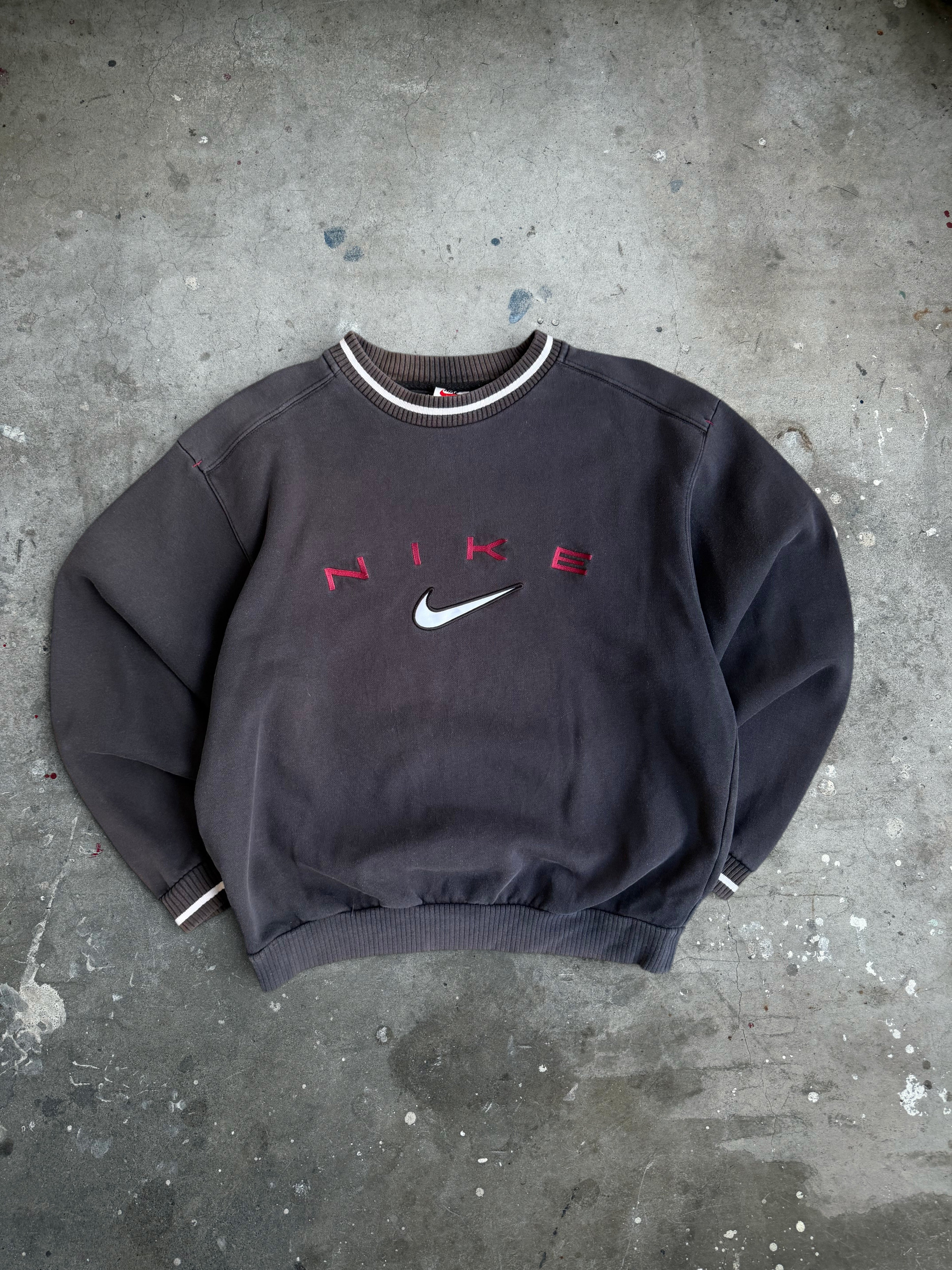 Spellout Nike Crewneck - S