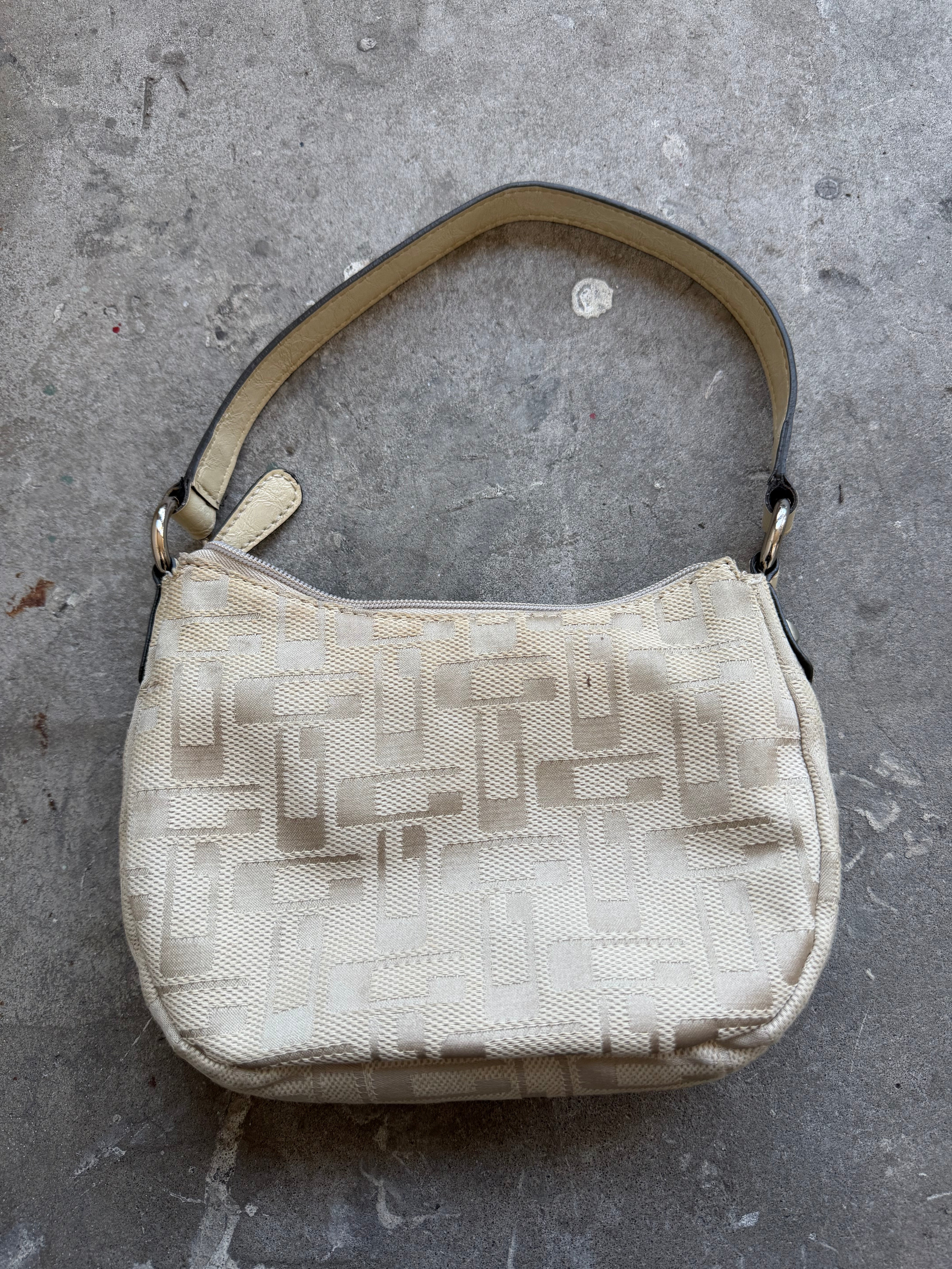 Guess Mini Shoulder Bag