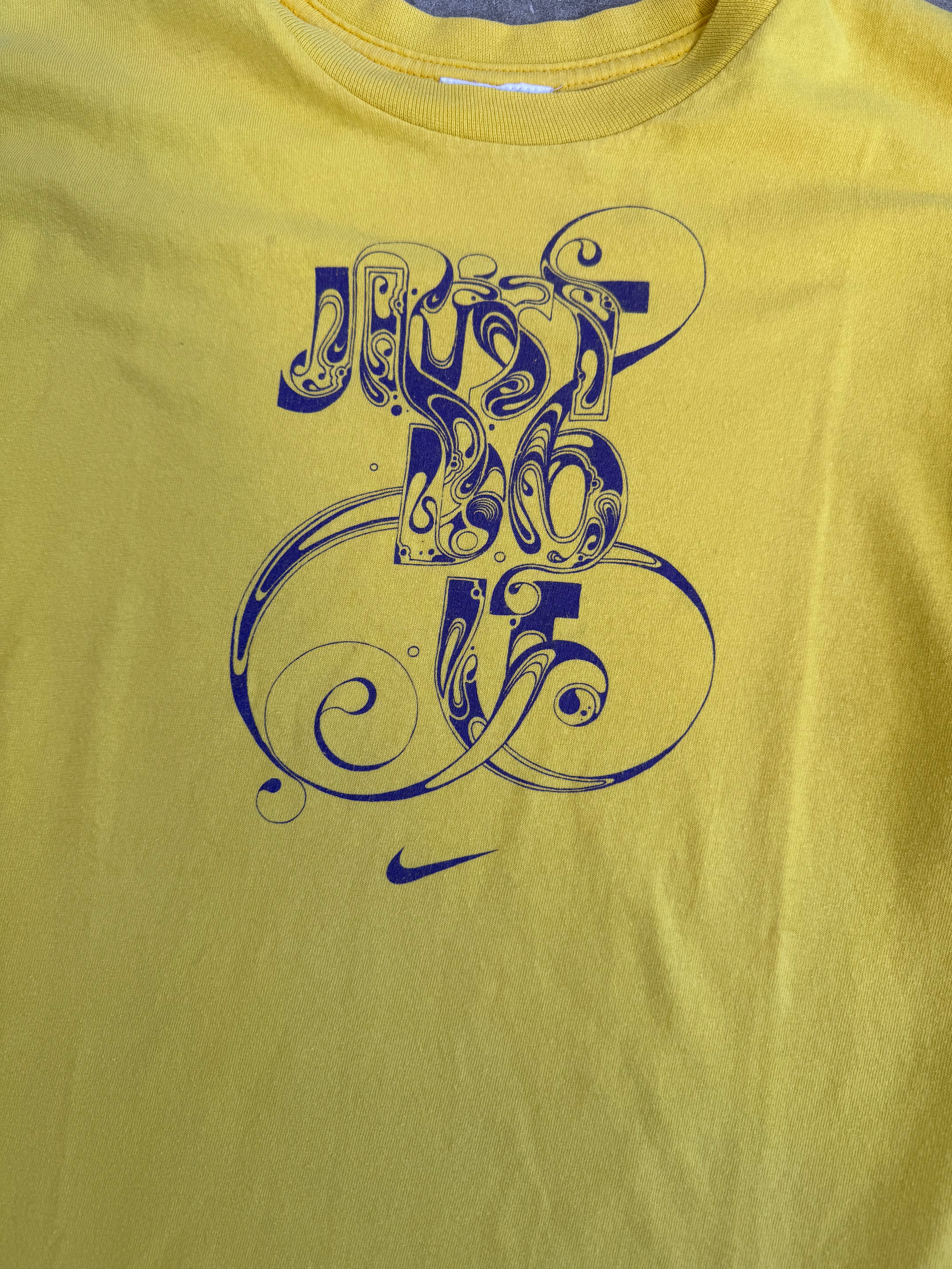 Yellow Nike T-shirt - S