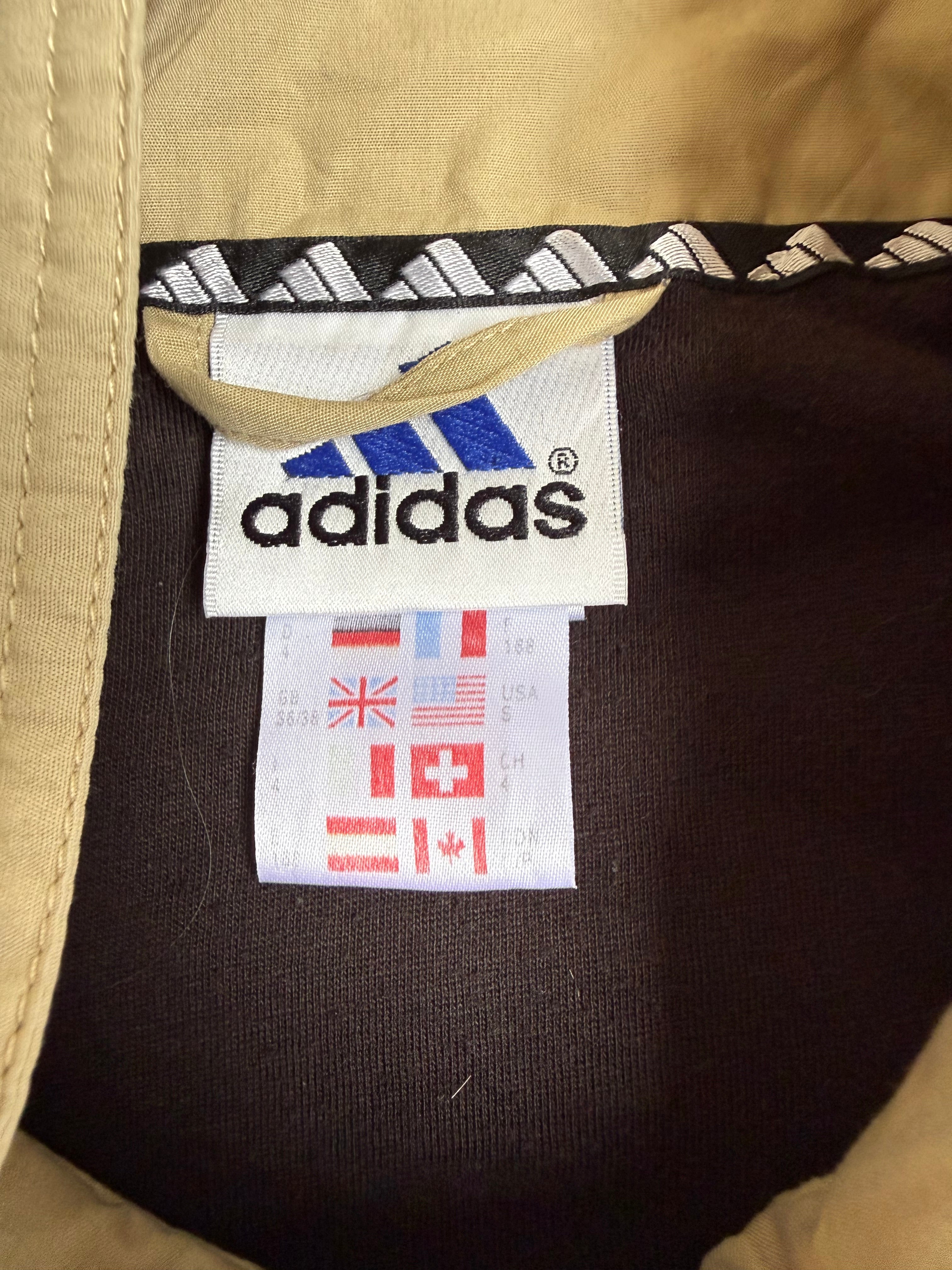 Beige Adidas Spray Jacket - XL
