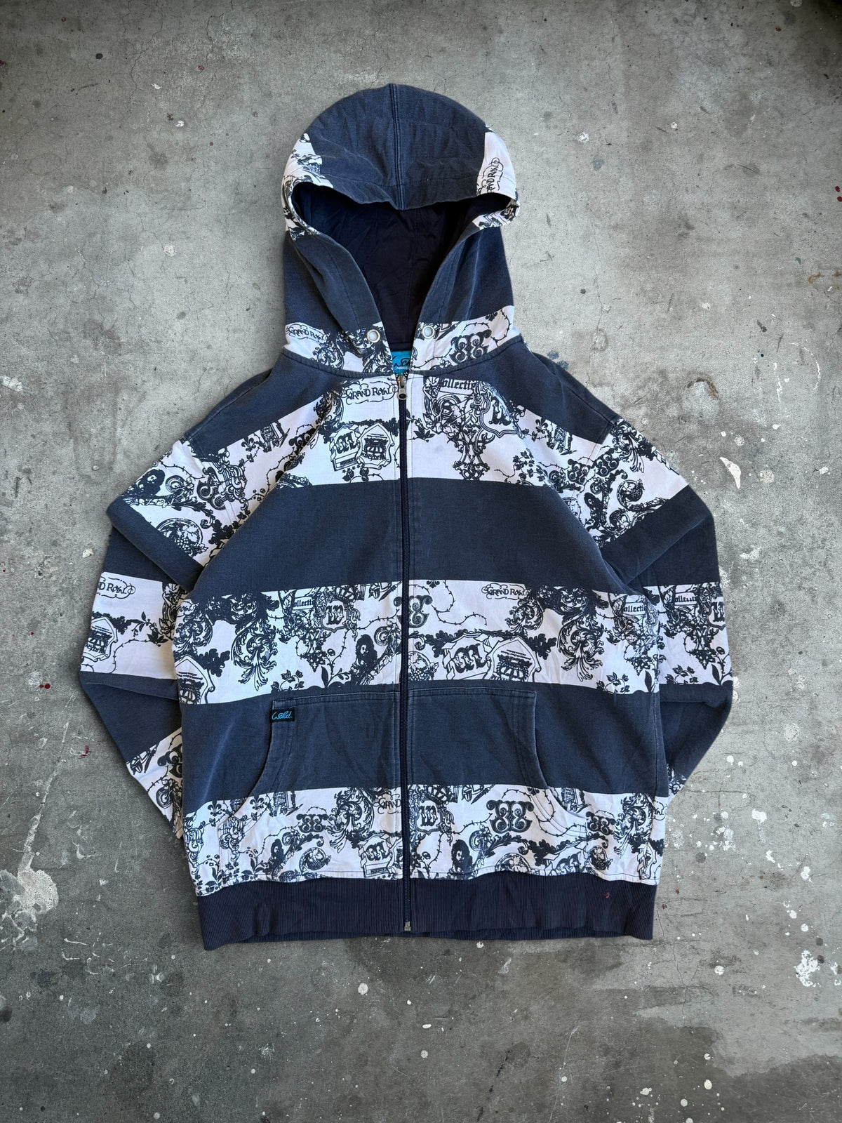 00s Wcked Graphic Zip Up Hoodie - M