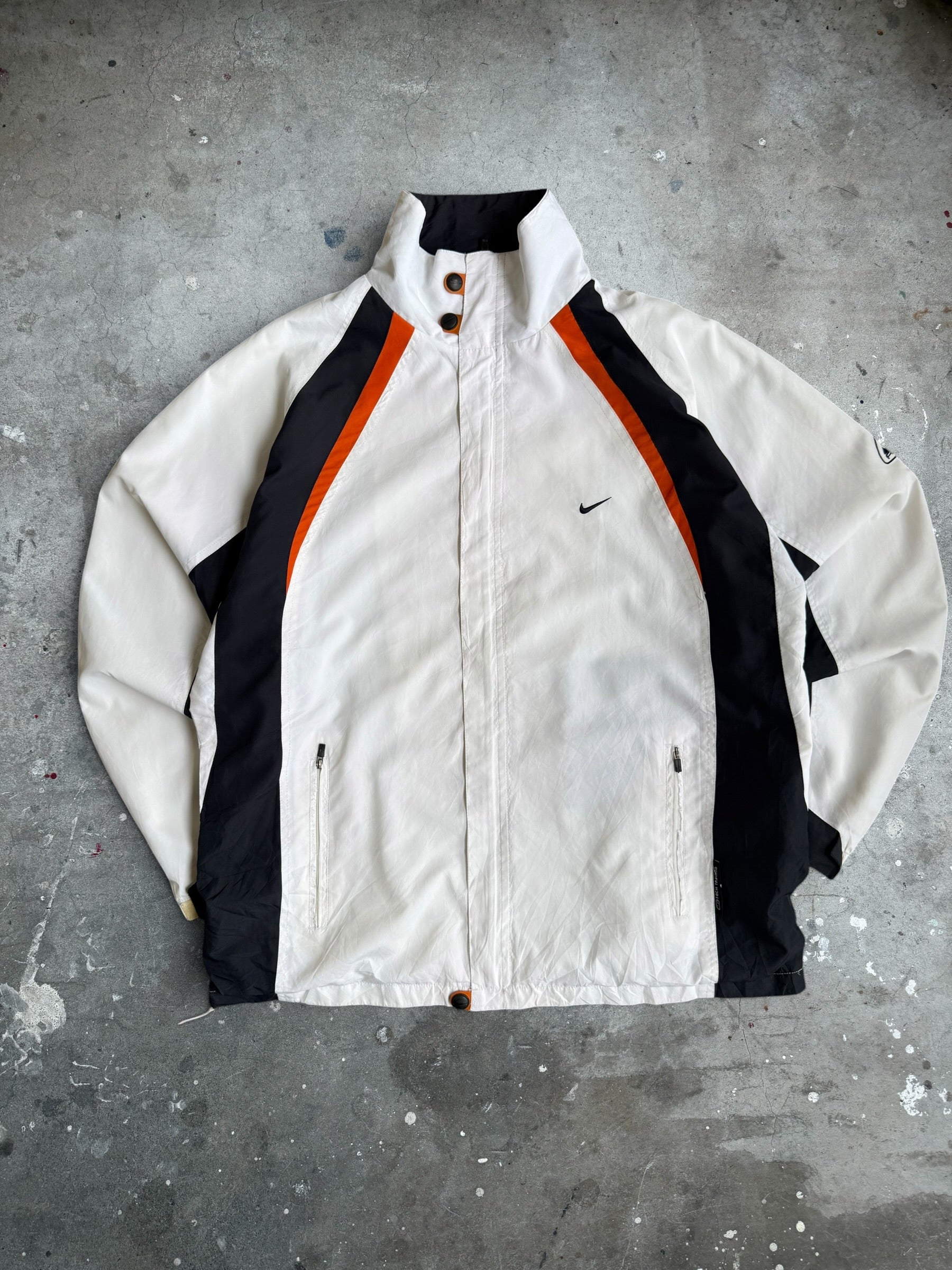 White Nike ACG Spray Jacket - L