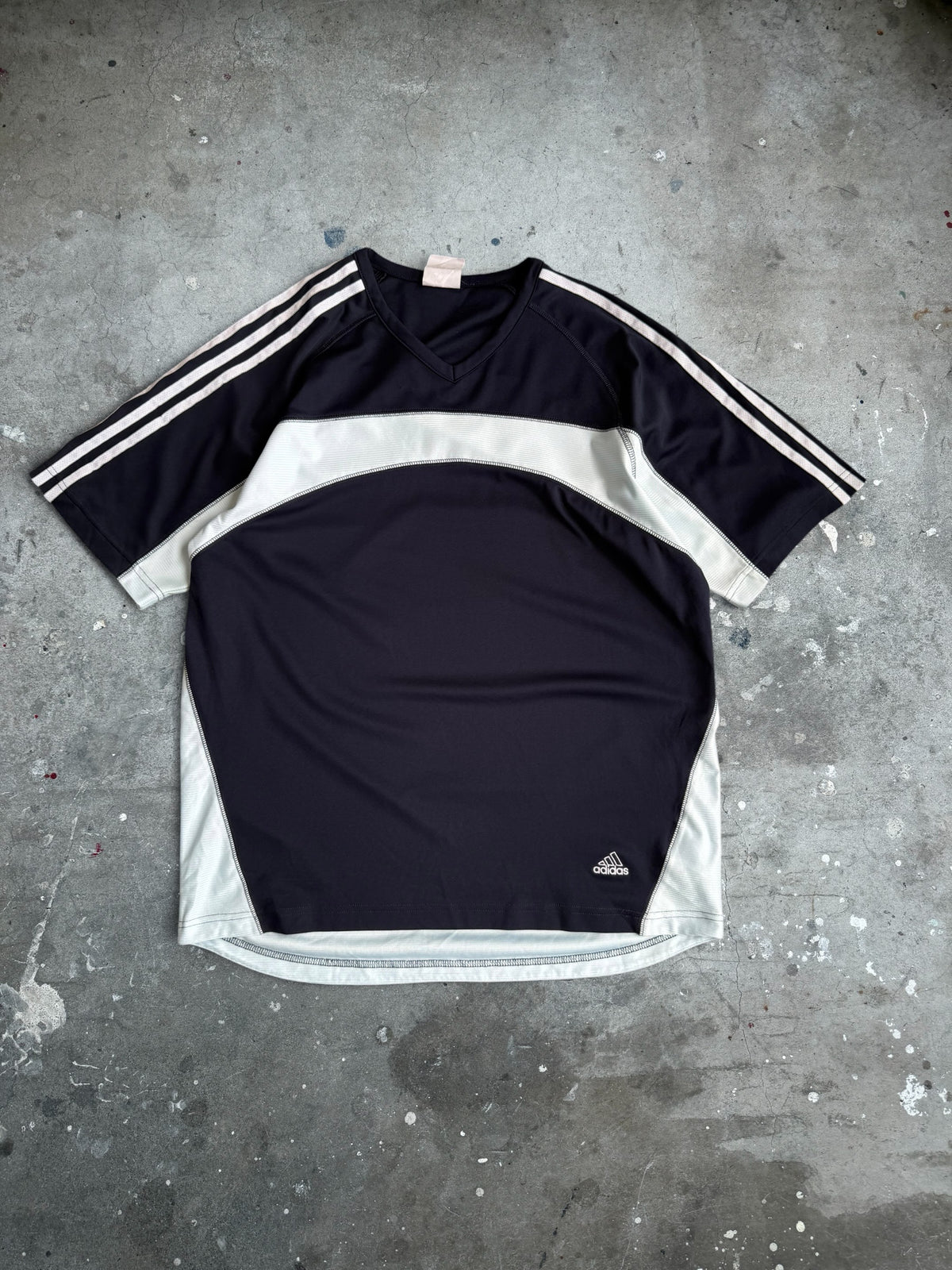 Two Tone Adidas Jersey - L