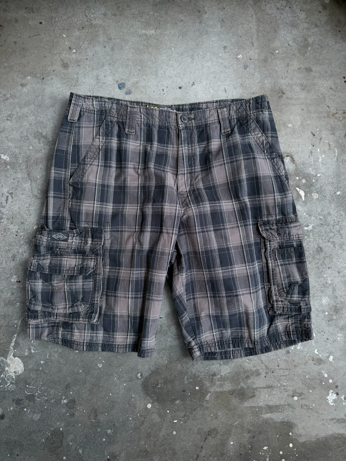 Black Plaid Lee Cargo Shorts - 34”