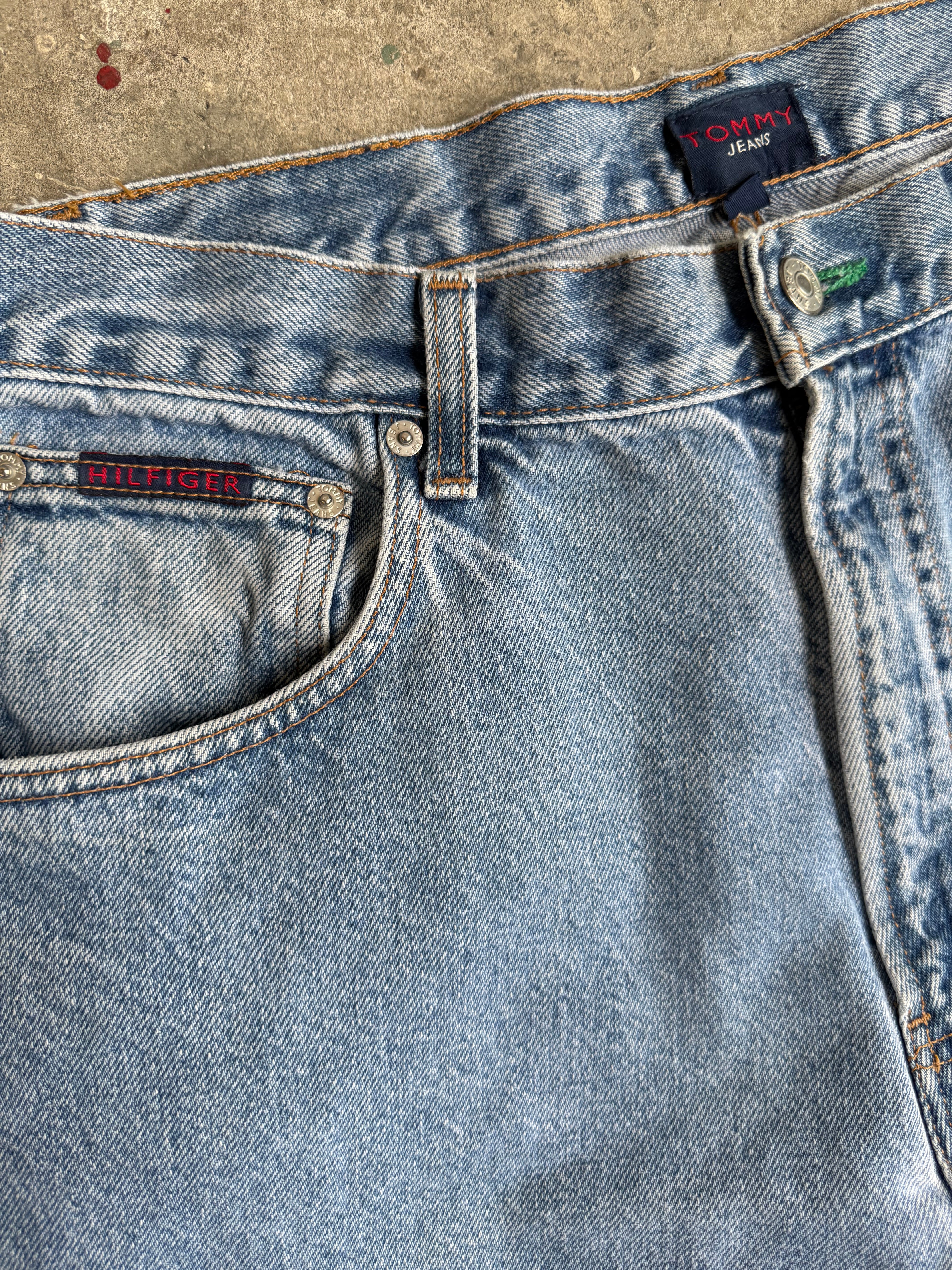 Light Tommy Hilfiger Denim Jeans - 36”