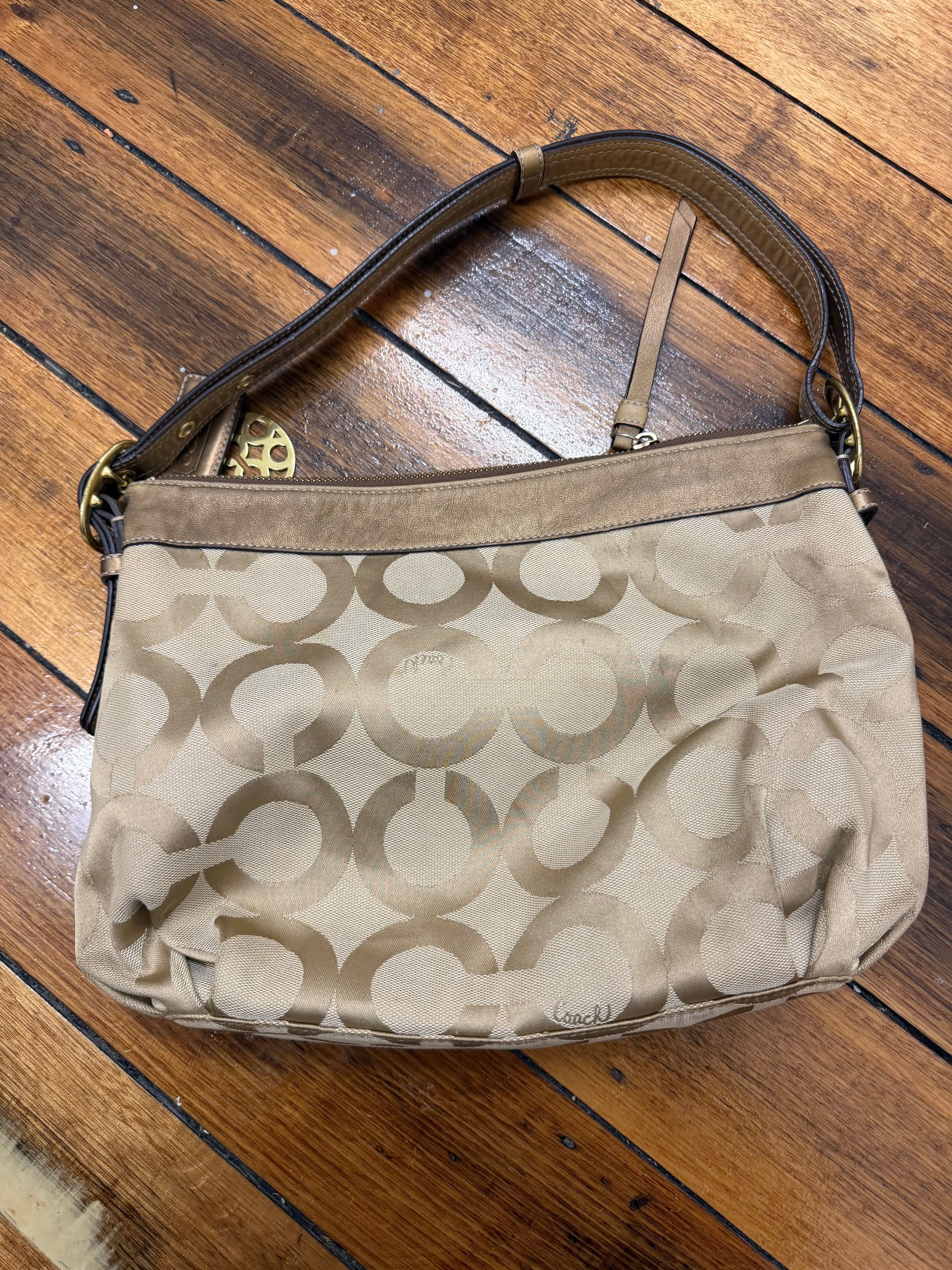 Coach Shoulder Bag