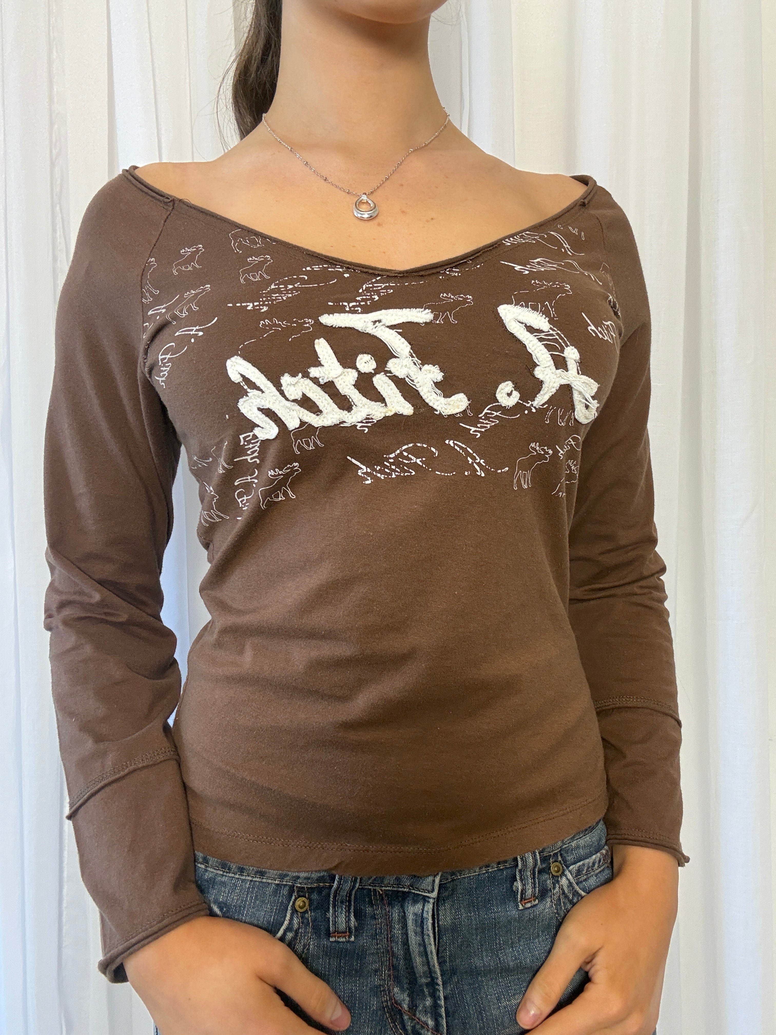 Abercrombie & Fitch Long Sleeve - L