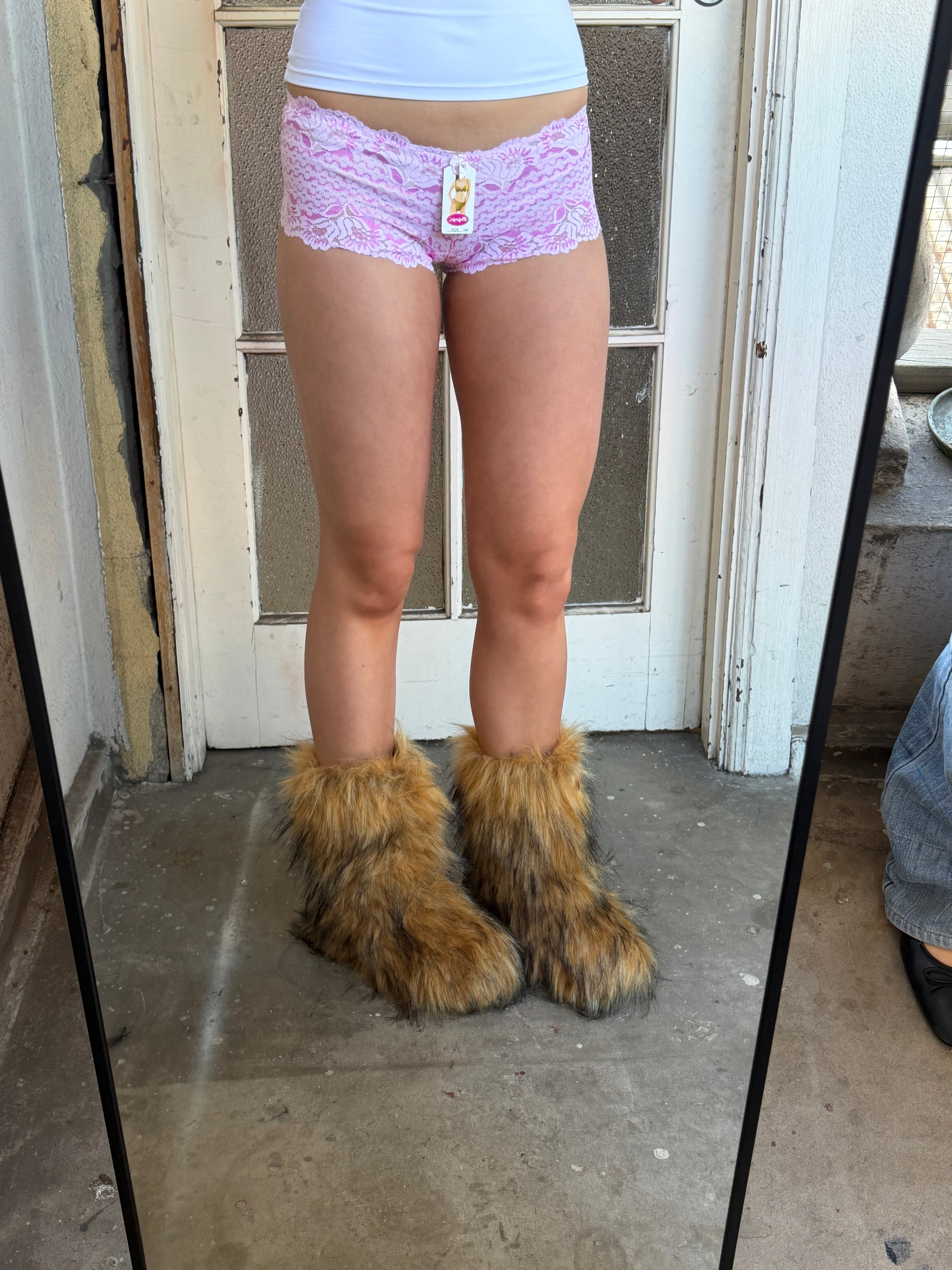 Micro Lace Shorts - Light Pink