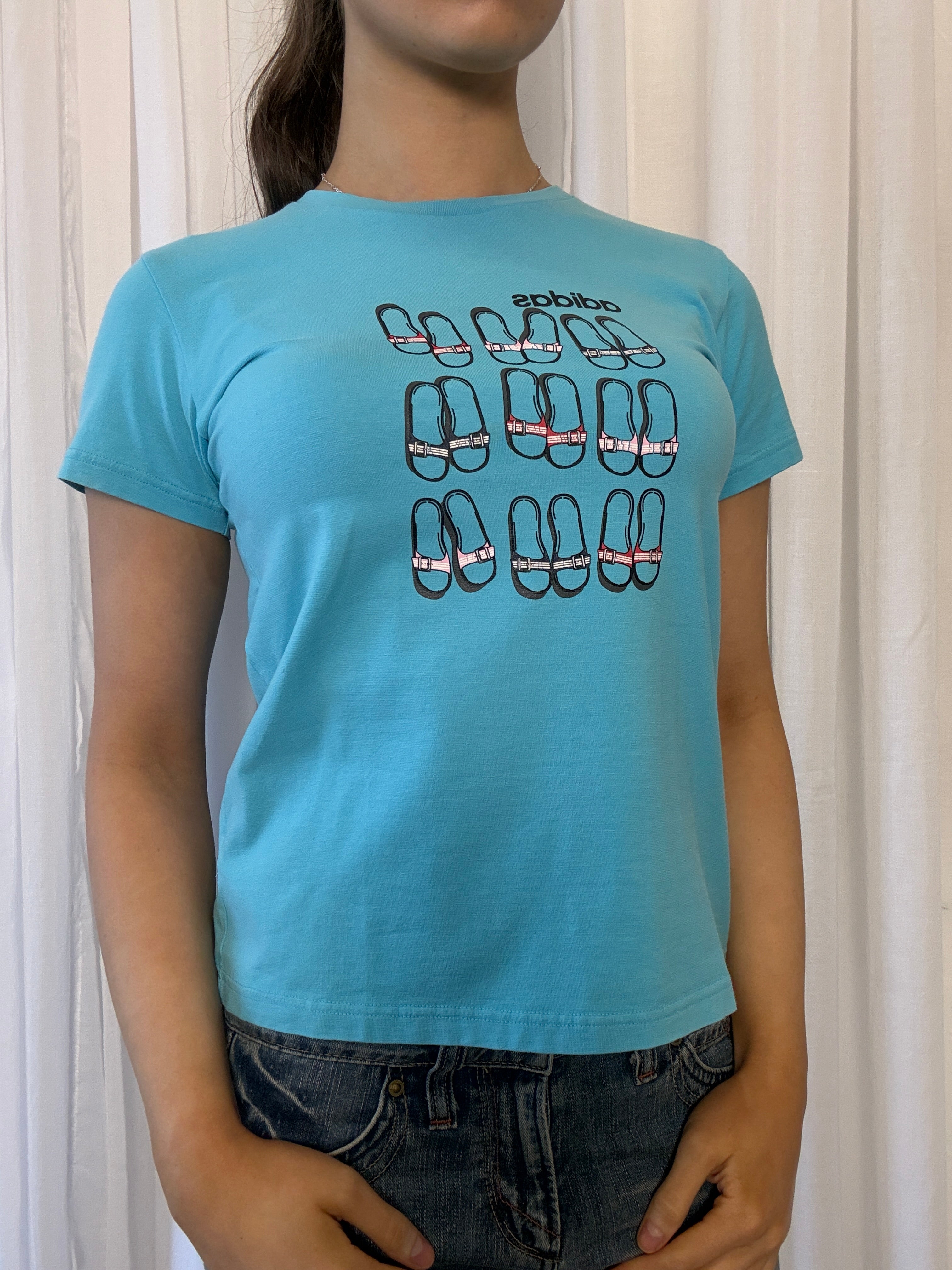 Adidas Tee - L