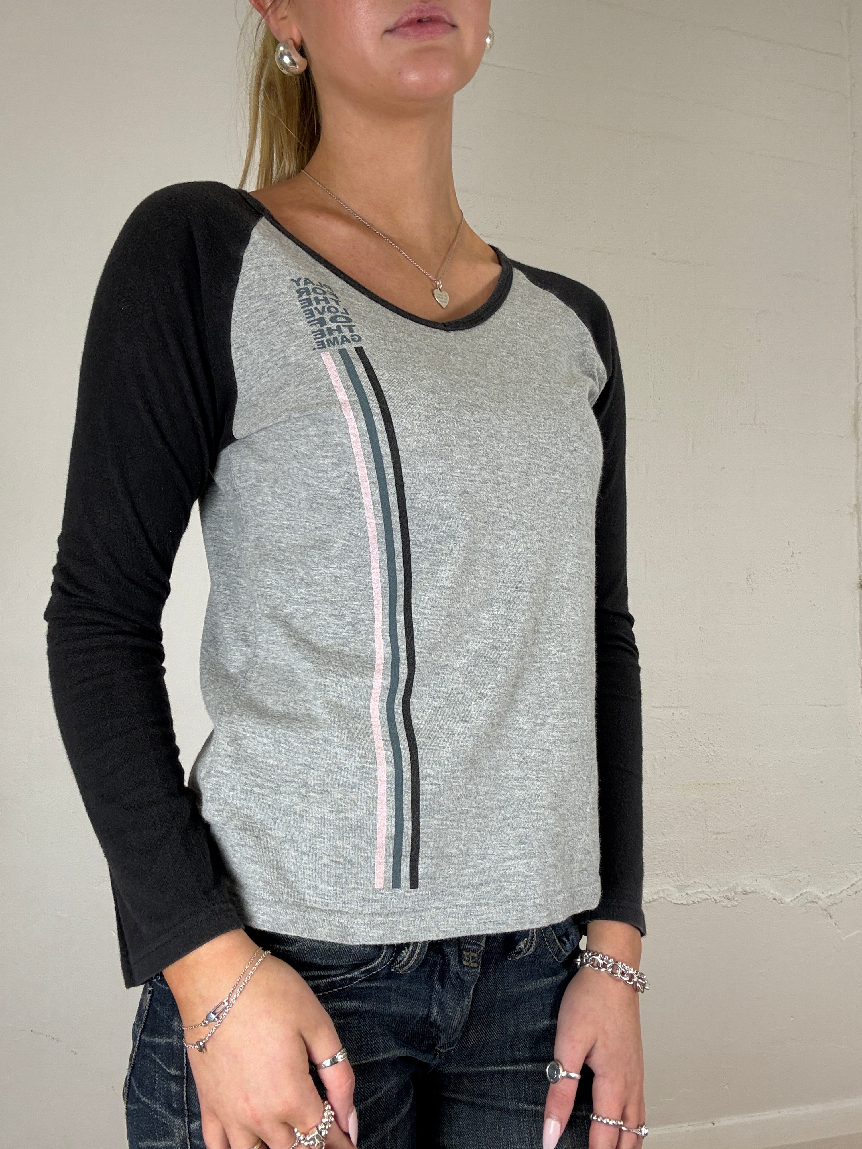 Adidas "3" Long Sleeve - M