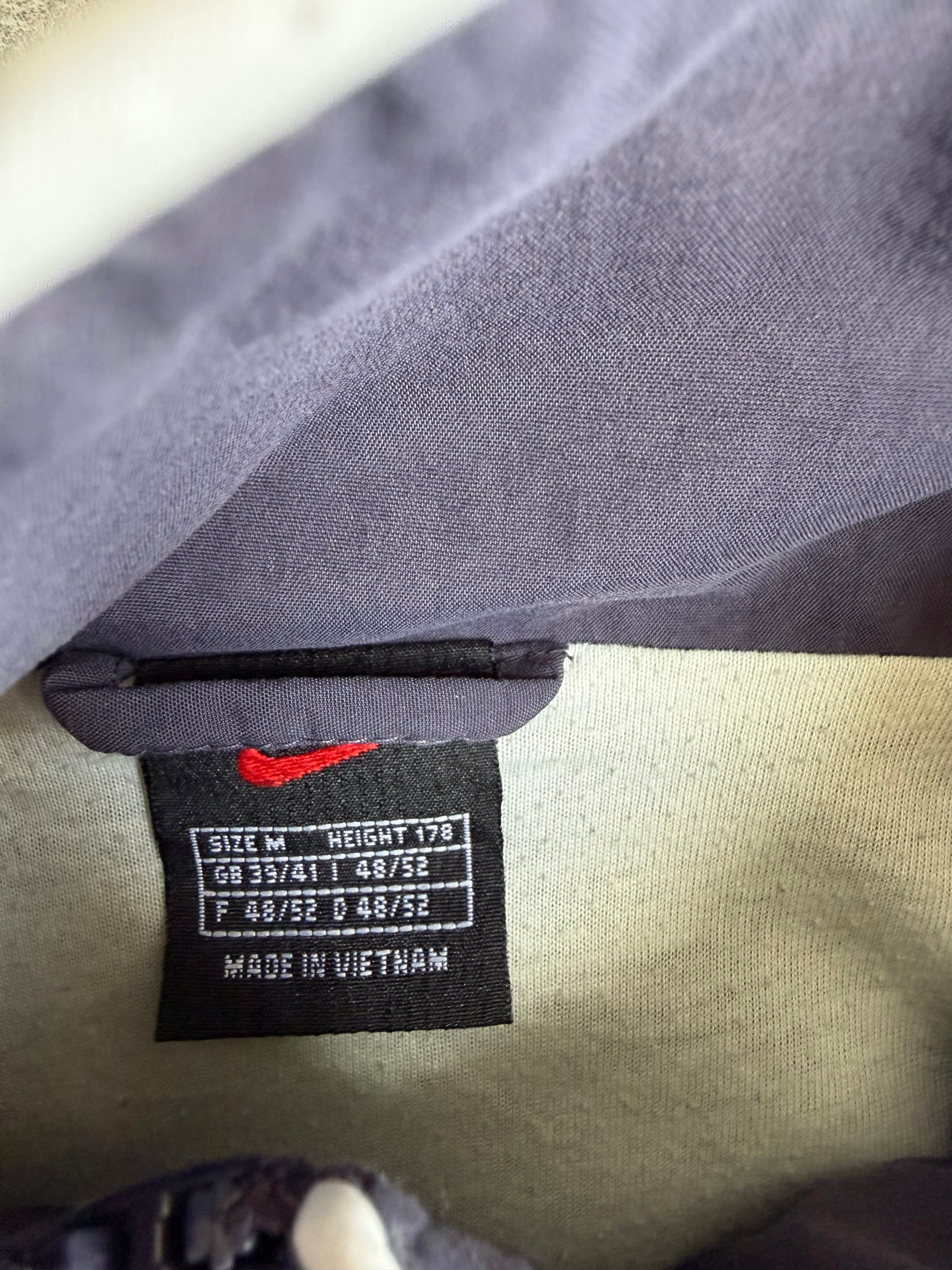 Nike Spell out Spray Jacket - M