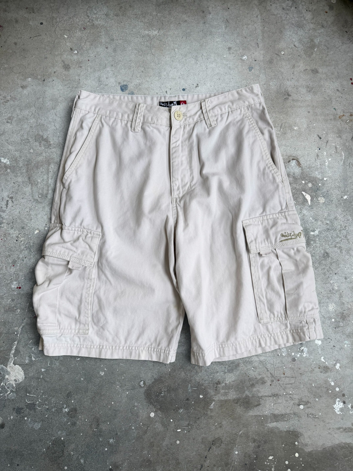 Cream Quiksilver Cargo Shorts - 30”